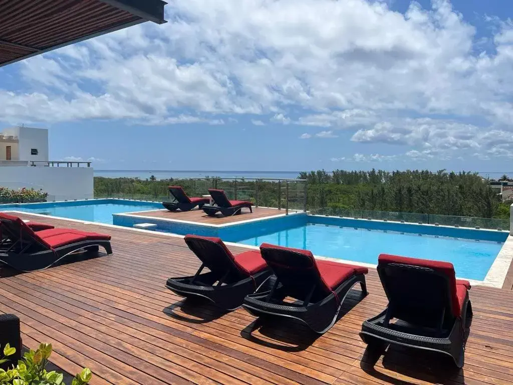 Swimming Pool in Grand Fifty Suites