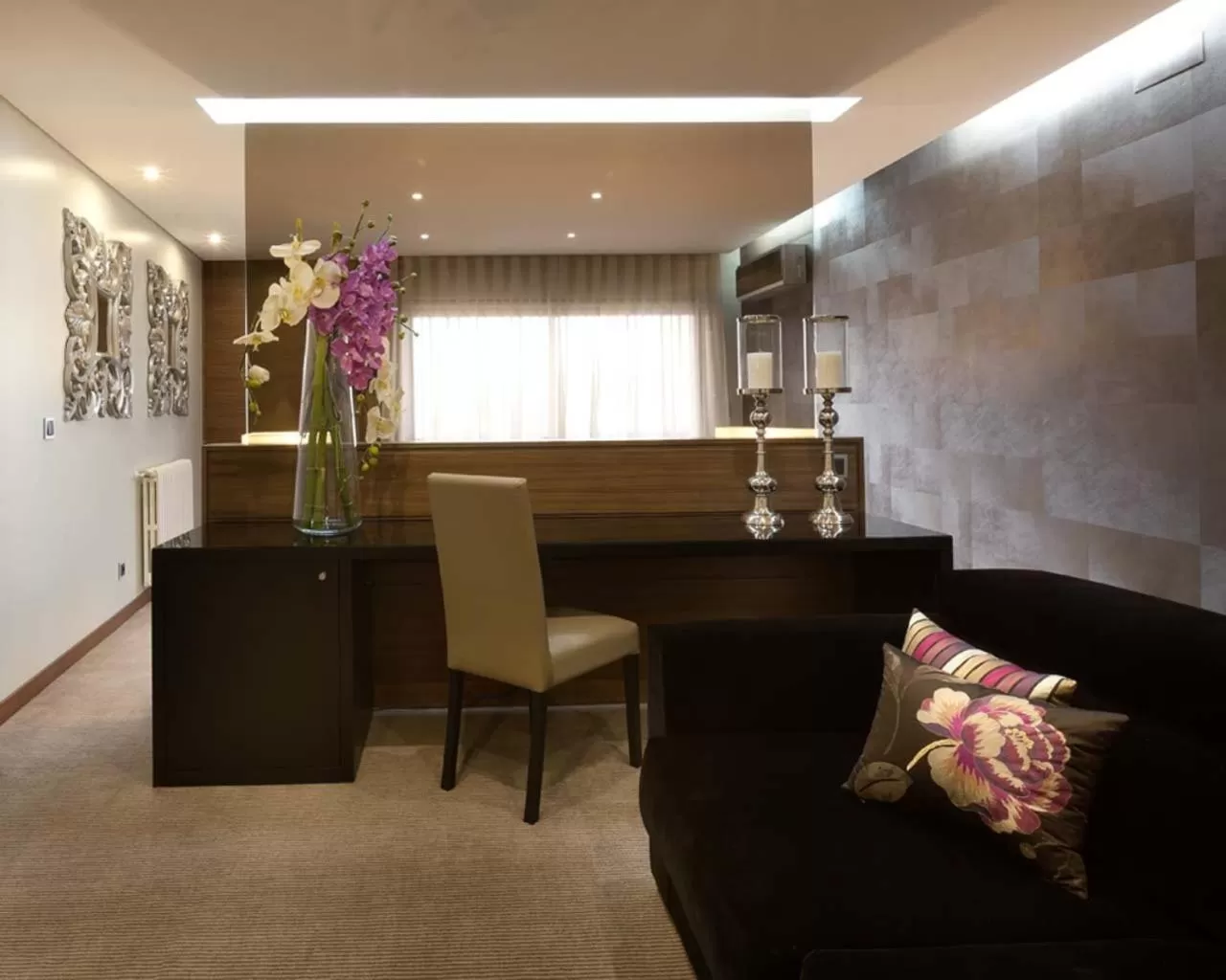 Living room in Cardal Hotel