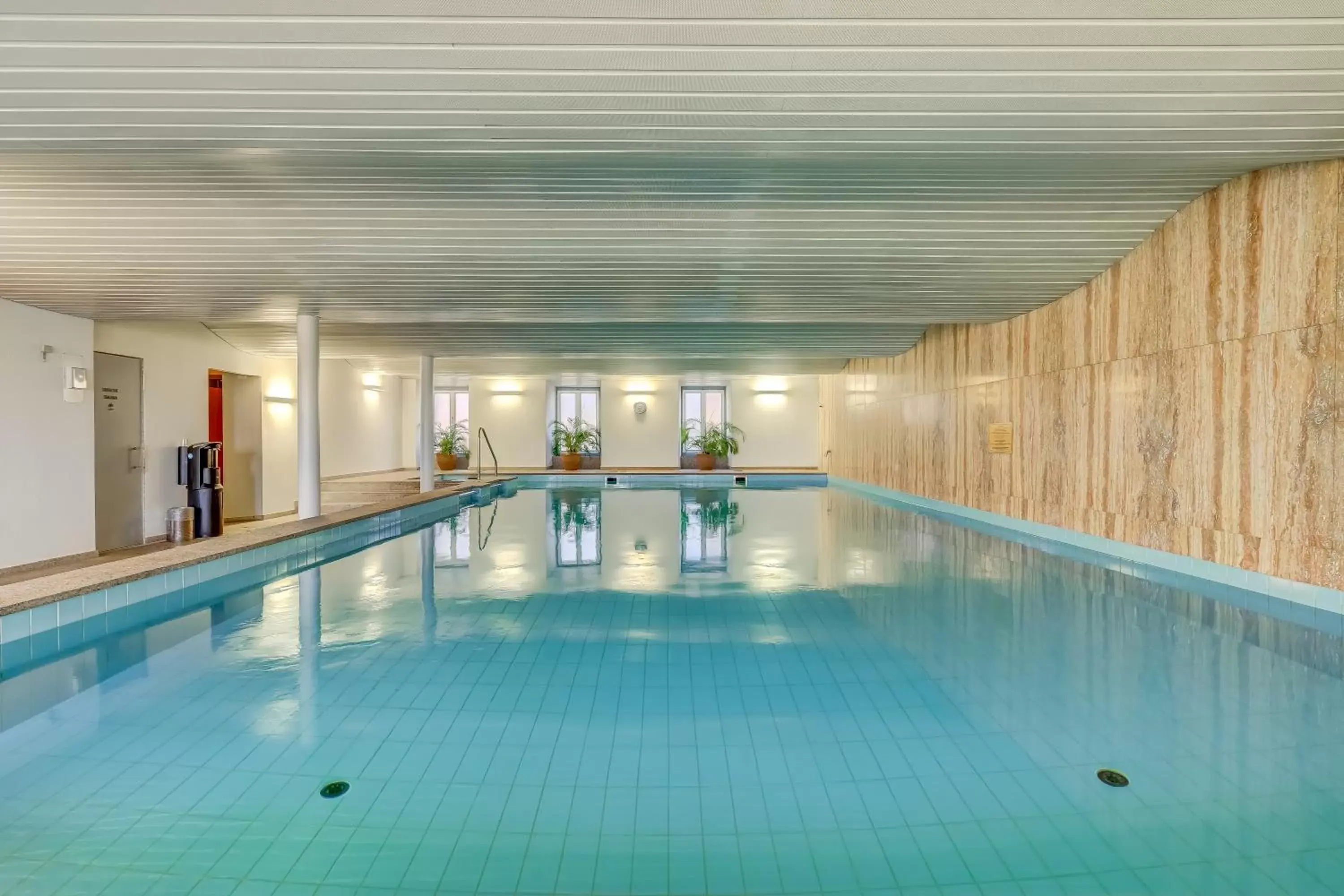 Swimming Pool in Grand Hotel National Luzern