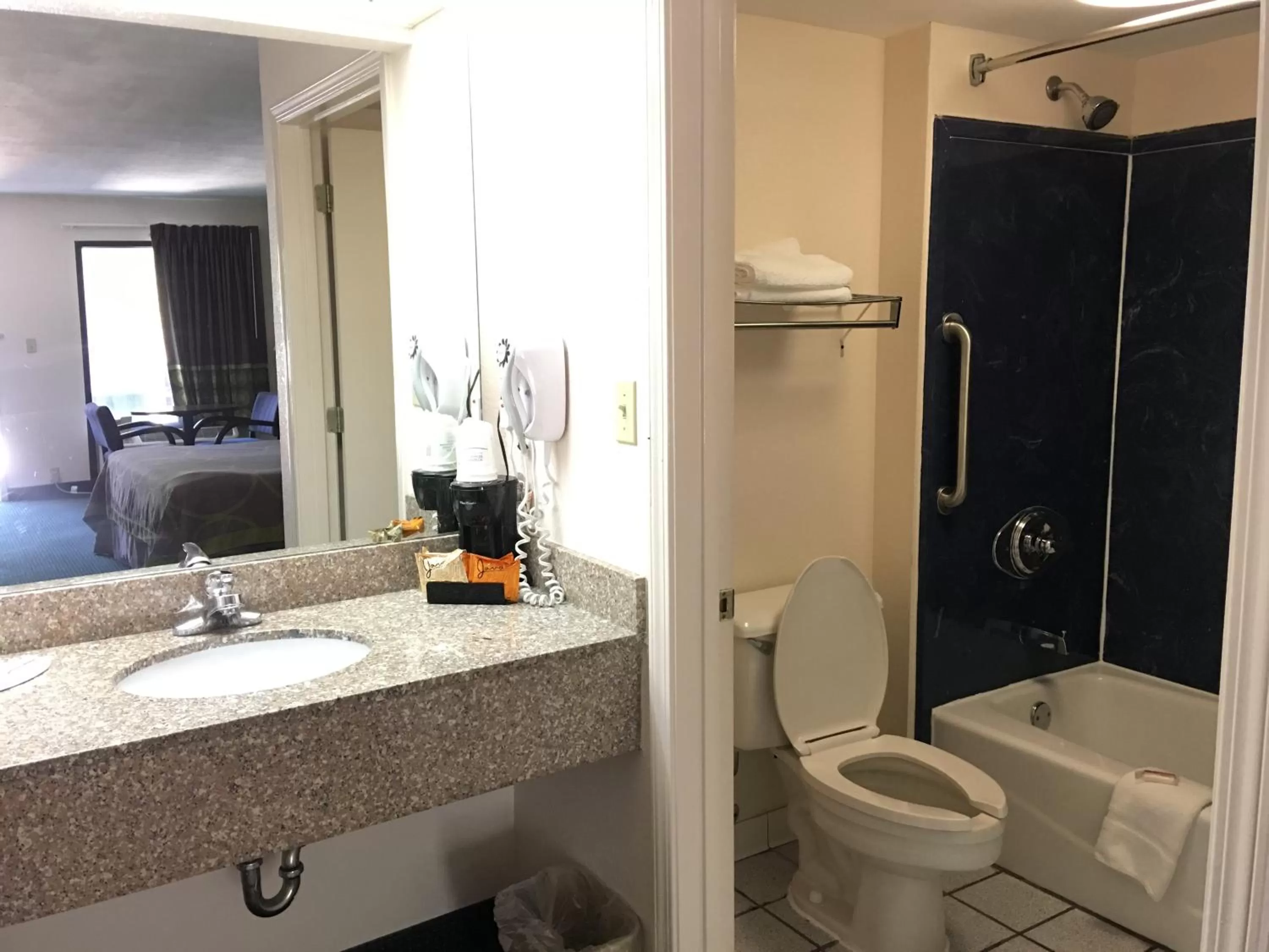 Bathroom in Super 8 by Wyndham Mobile