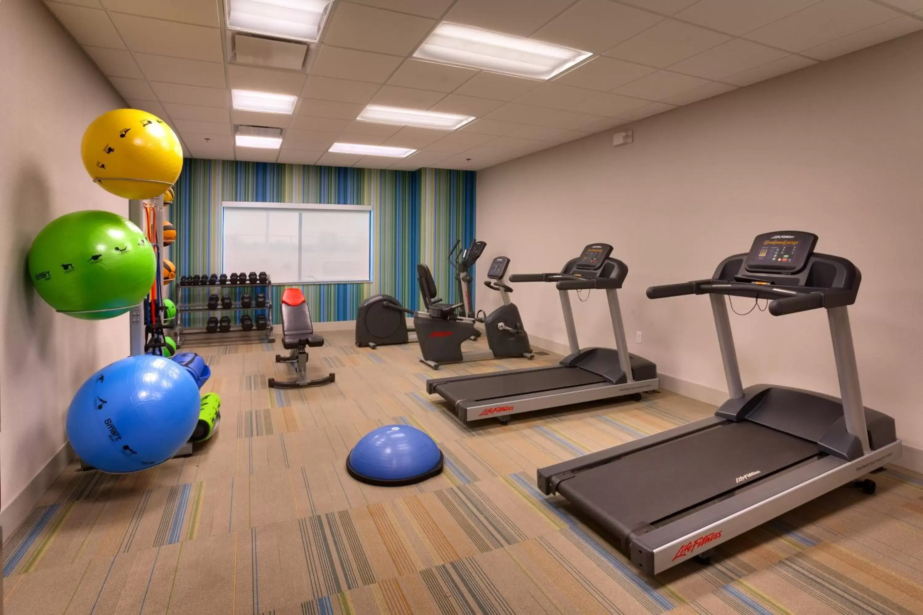 Fitness centre/facilities, Fitness Center/Facilities in Holiday Inn Express & Suites Phoenix West - Buckeye, an IHG Hotel