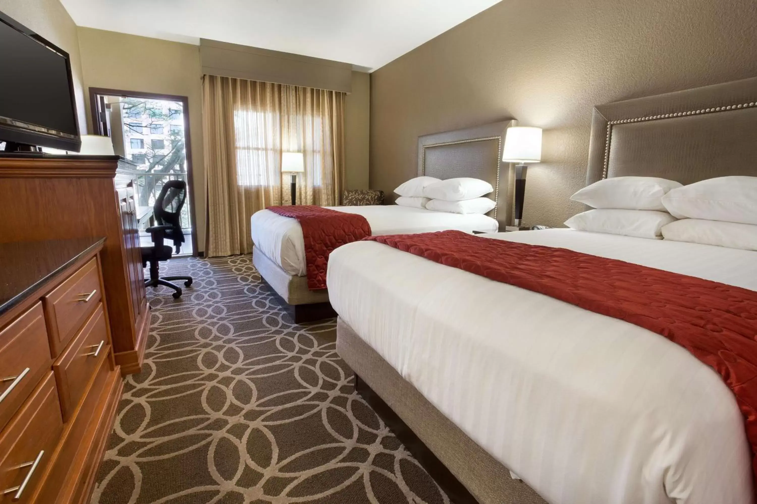 Deluxe Queen Room with Two Queen Beds with Terrace in Drury Inn & Suites San Antonio Riverwalk