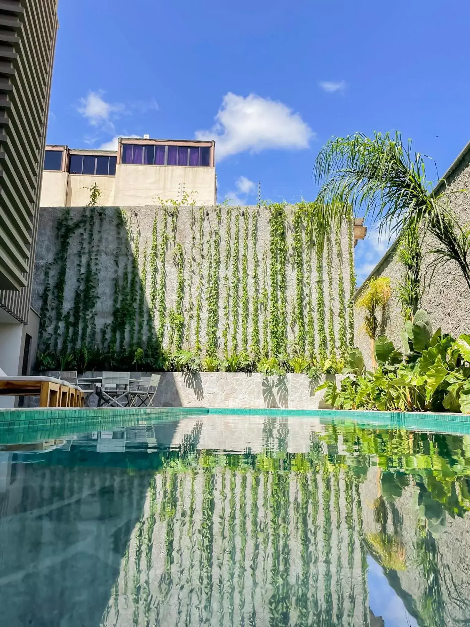 Swimming pool in Tintto Hotel Swimming pool in Tintto Hotel