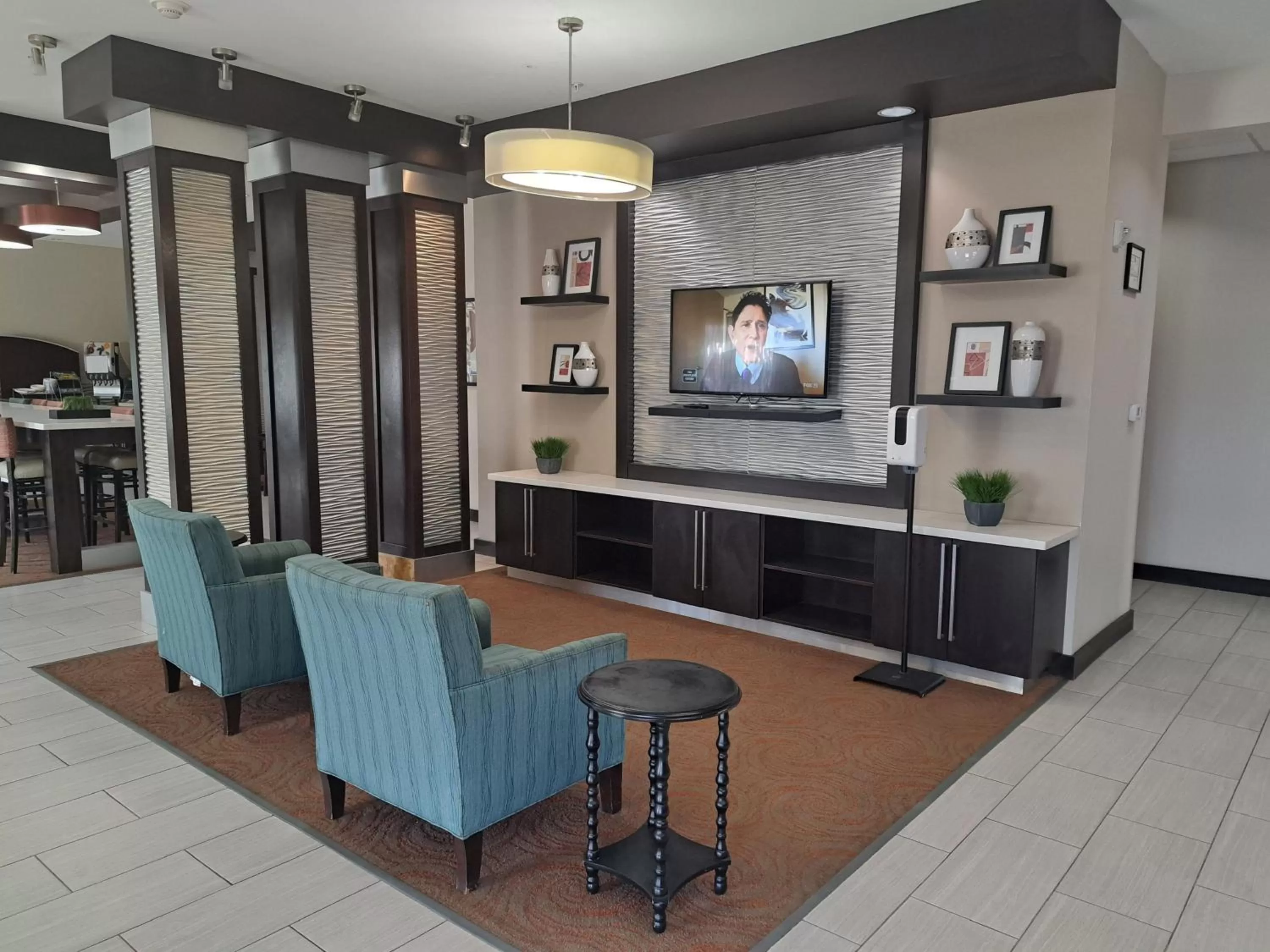 Property building in Holiday Inn Express Kenedy by IHG