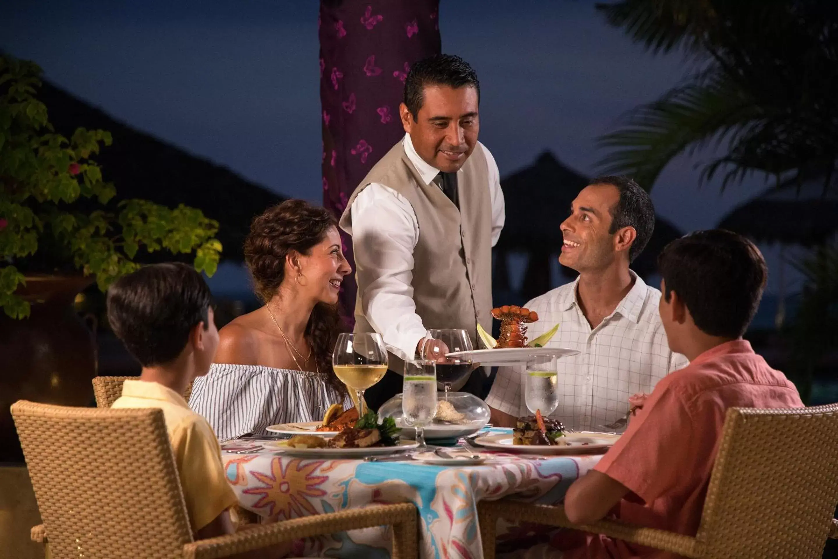 Restaurant/places to eat in Sunscape Dorado Pacifico Ixtapa Resort & Spa- All Inclusive Restaurant/places to eat in Sunscape Dorado Pacifico Ixtapa Resort & Spa- All Inclusive