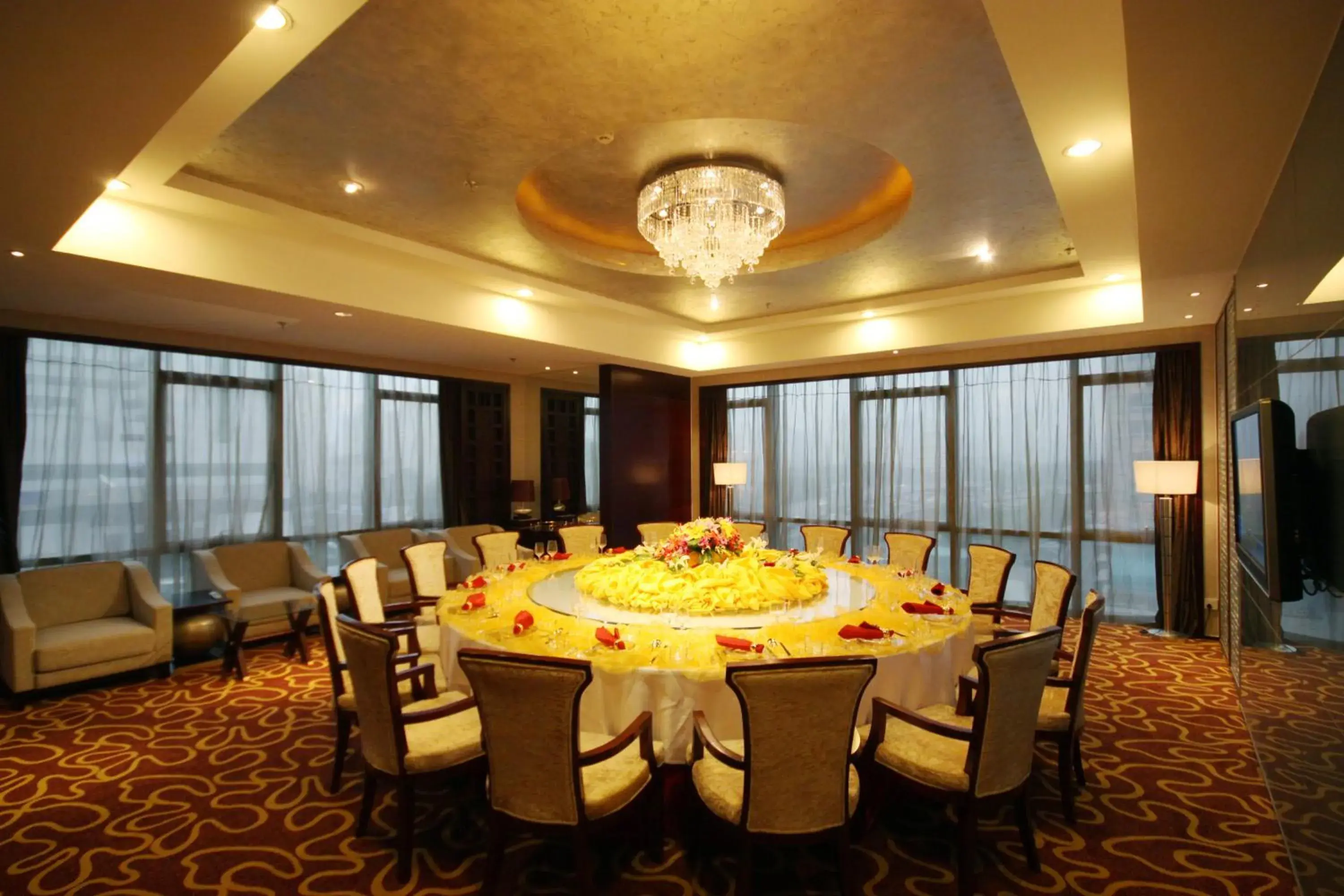 Restaurant/places to eat, Banquet Facilities in Vision Hotel
