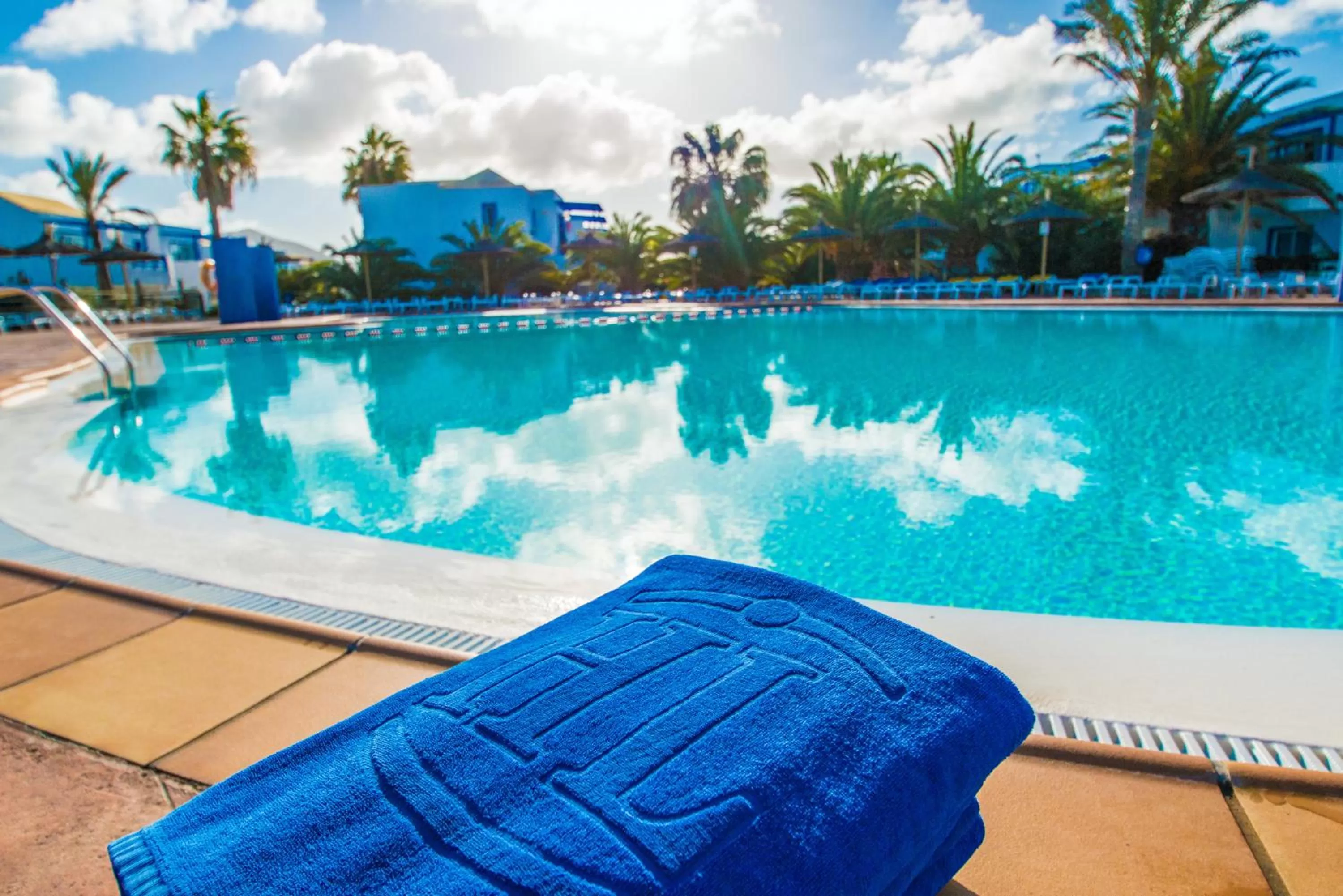 Swimming pool in HL Paradise Island