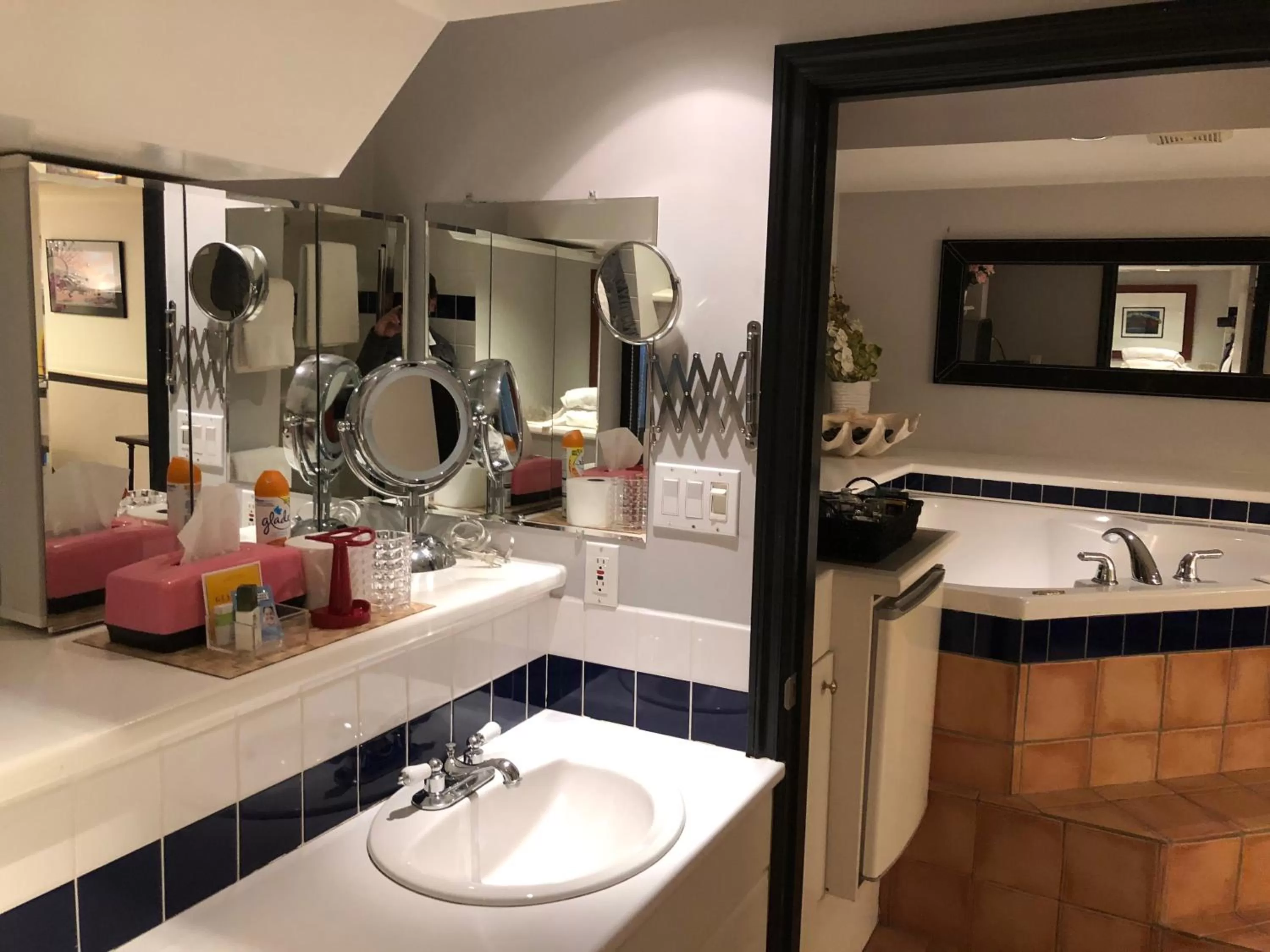 Bathroom in Barclay House Bed and Breakfast