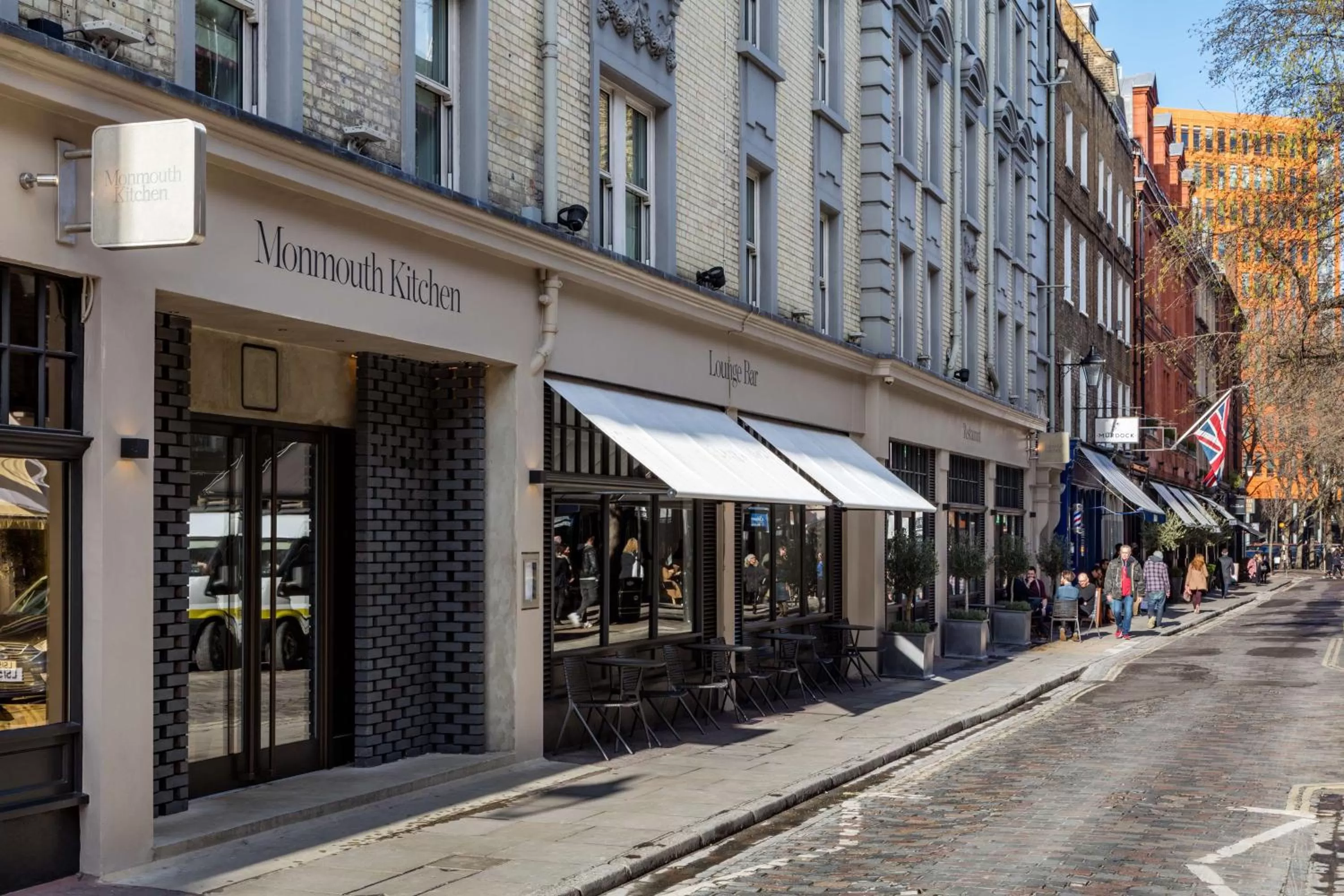 Restaurant/places to eat in Radisson Blu Hotel, London Mercer Street