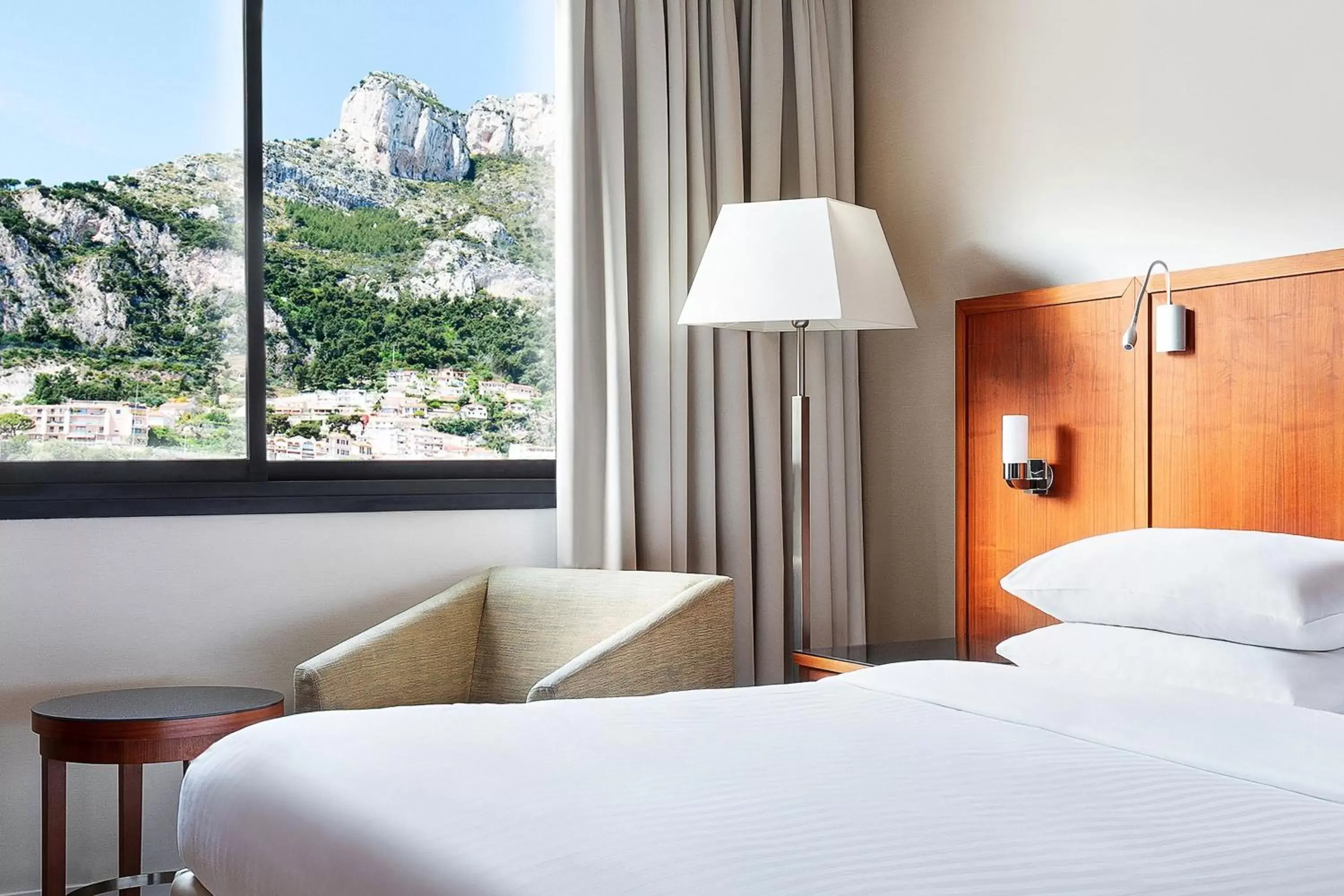 Photo of the whole room, Bed in Riviera Marriott Hotel La Porte De Monaco