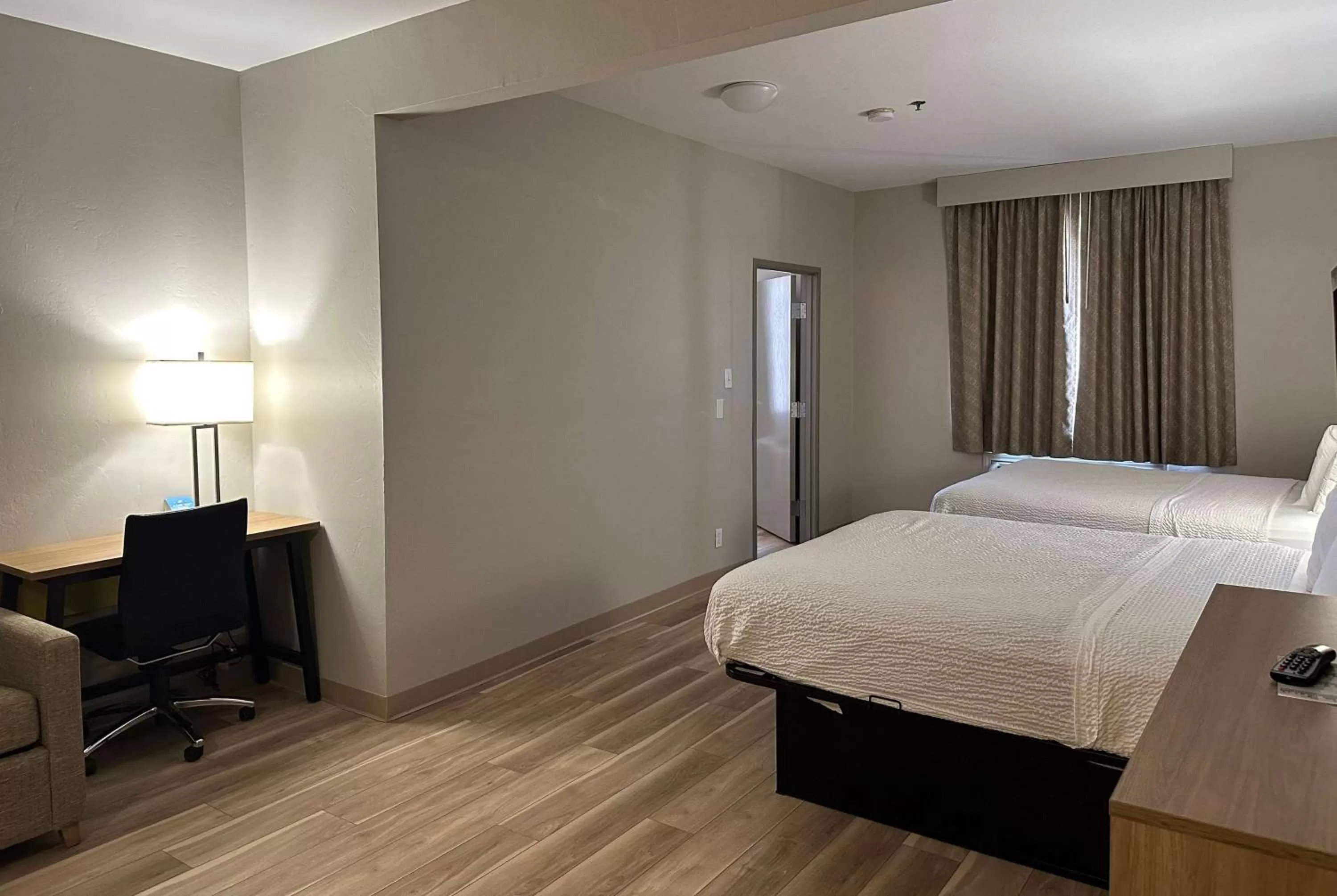 Bed in Days Inn by Wyndham Oklahoma City