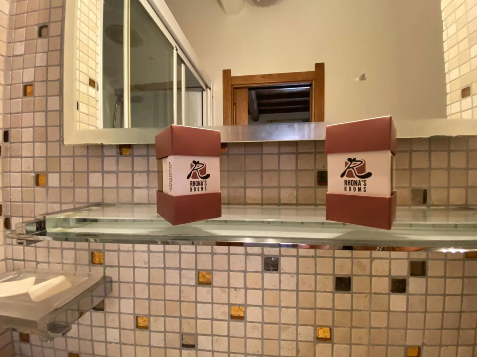 Bathroom in Condotti Rooms