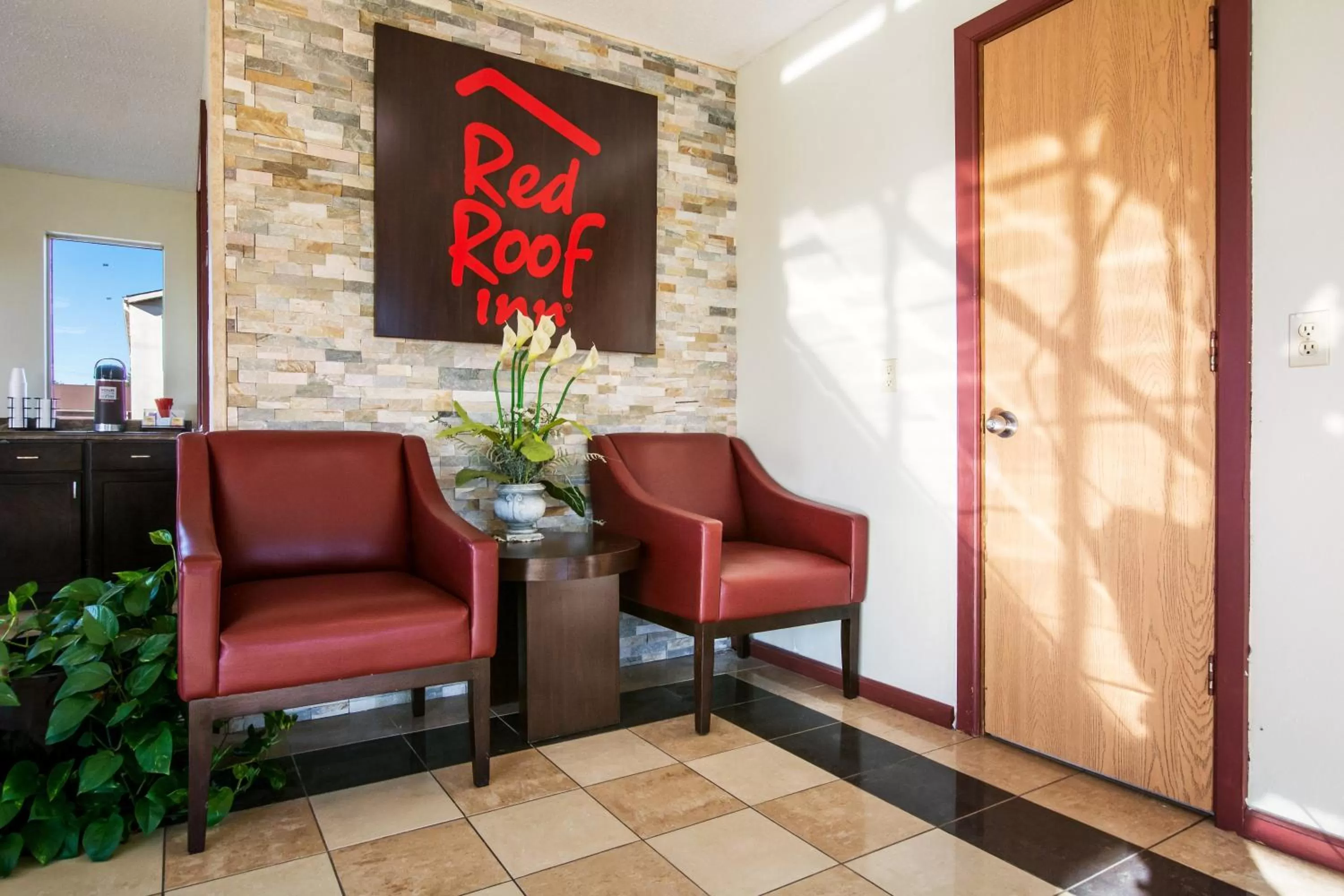 Lobby or reception in Red Roof Inn Vincennes