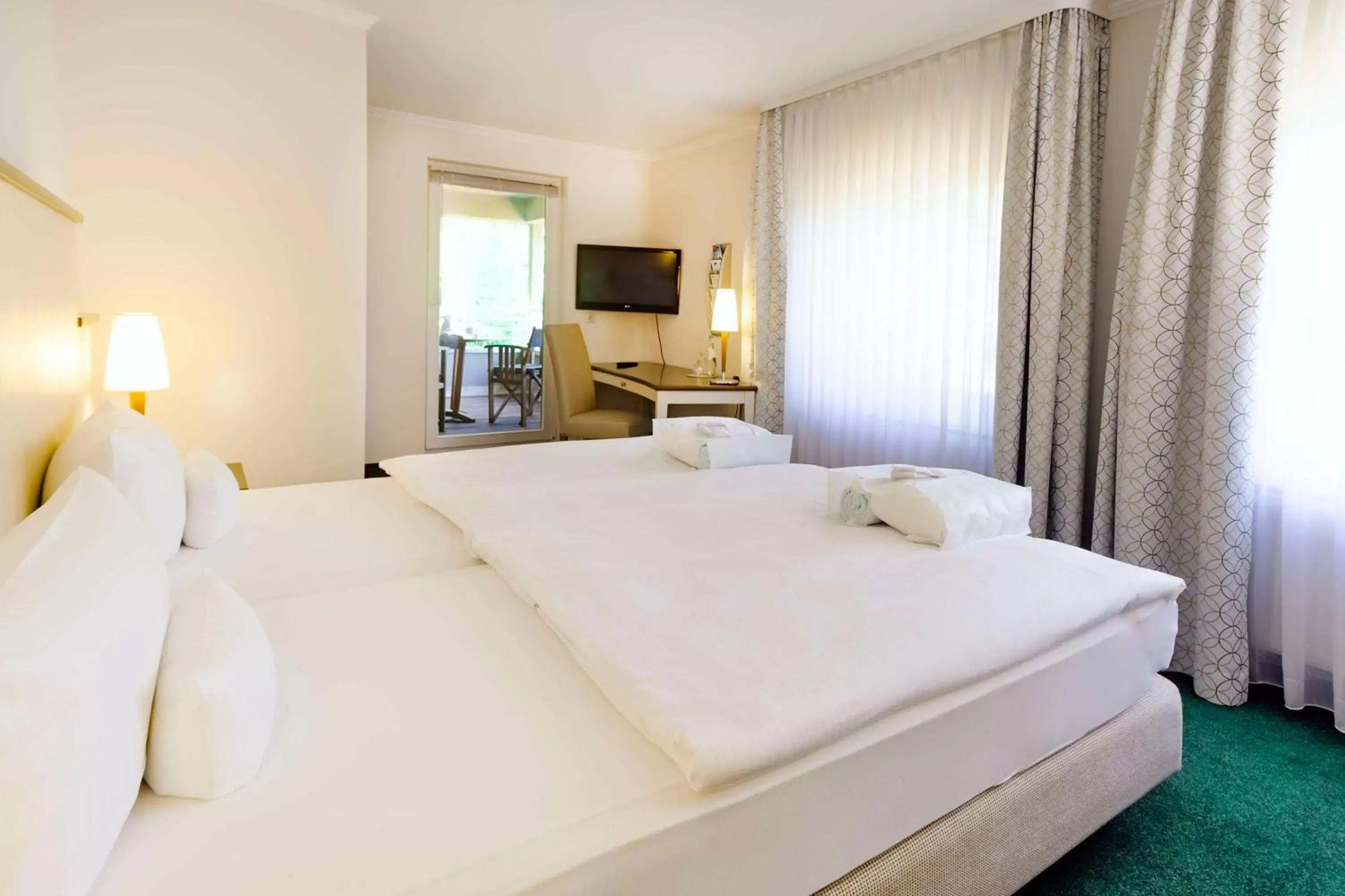 Bedroom, Bed in Best Western Plus Ostseehotel Waldschloesschen