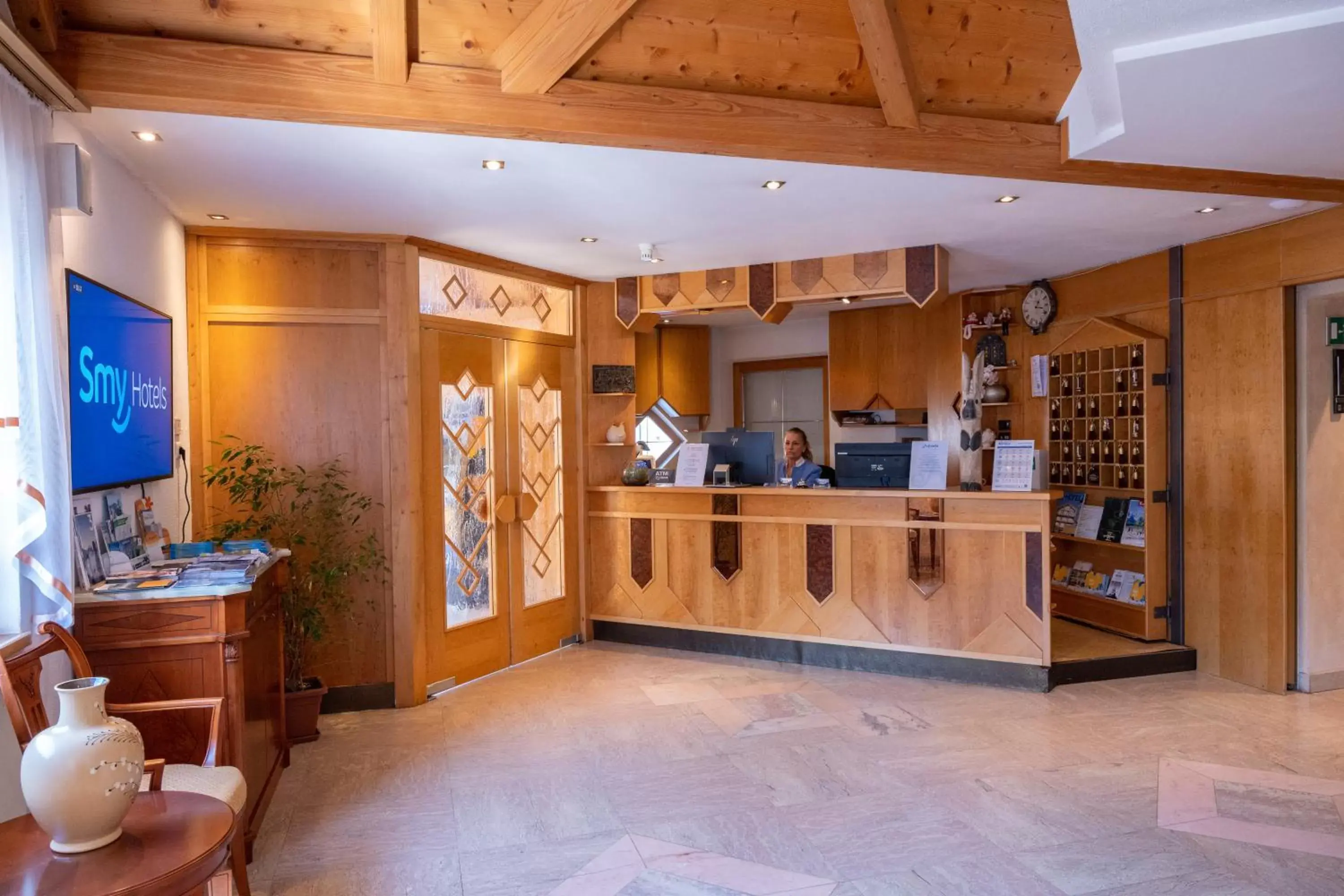 Lobby or reception in Smy Koflerhof Wellness & Spa Dolomiti