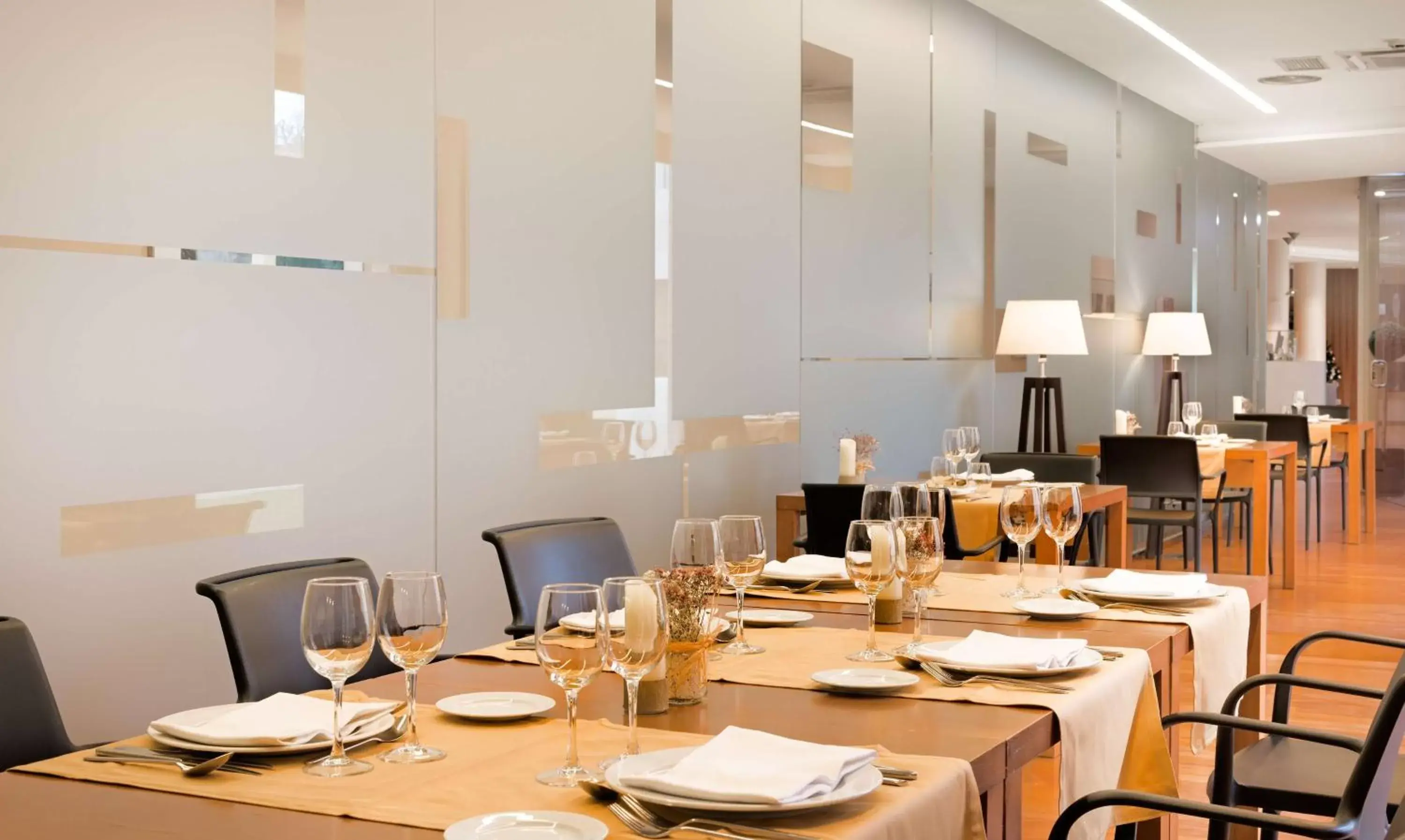 Restaurant/places to eat in NH Zamora Palacio del Duero Restaurant/places to eat in NH Zamora Palacio del Duero