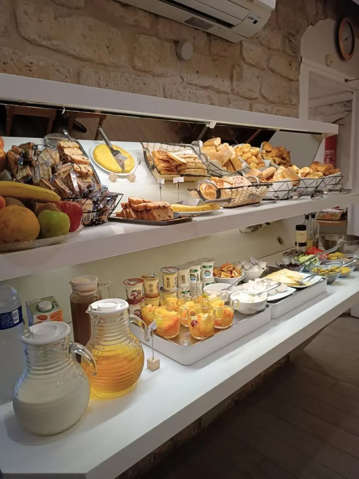 Food and drinks, Food in Hotel Aida Marais