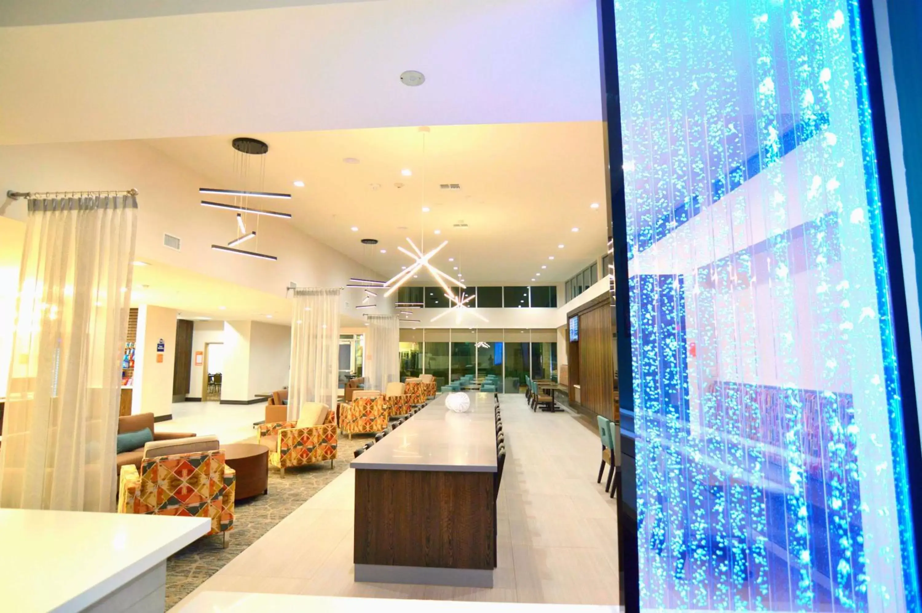 Lobby or reception in Best Western Executive Residency IH-37 Corpus Christi