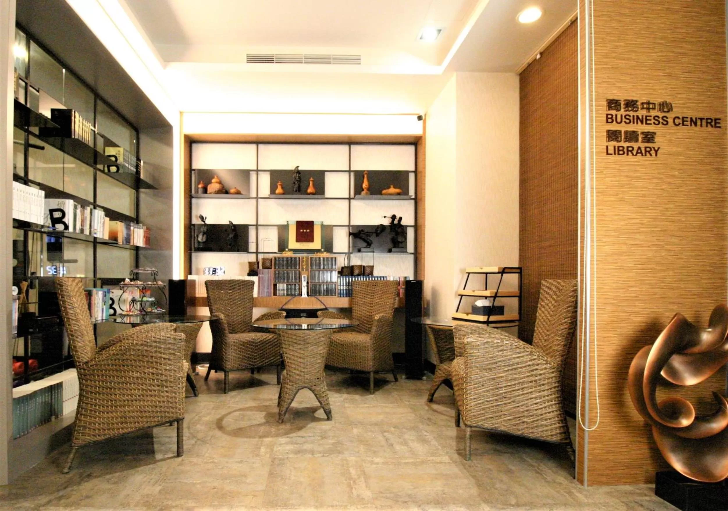 Area and facilities in Kaohsiung Ahotel