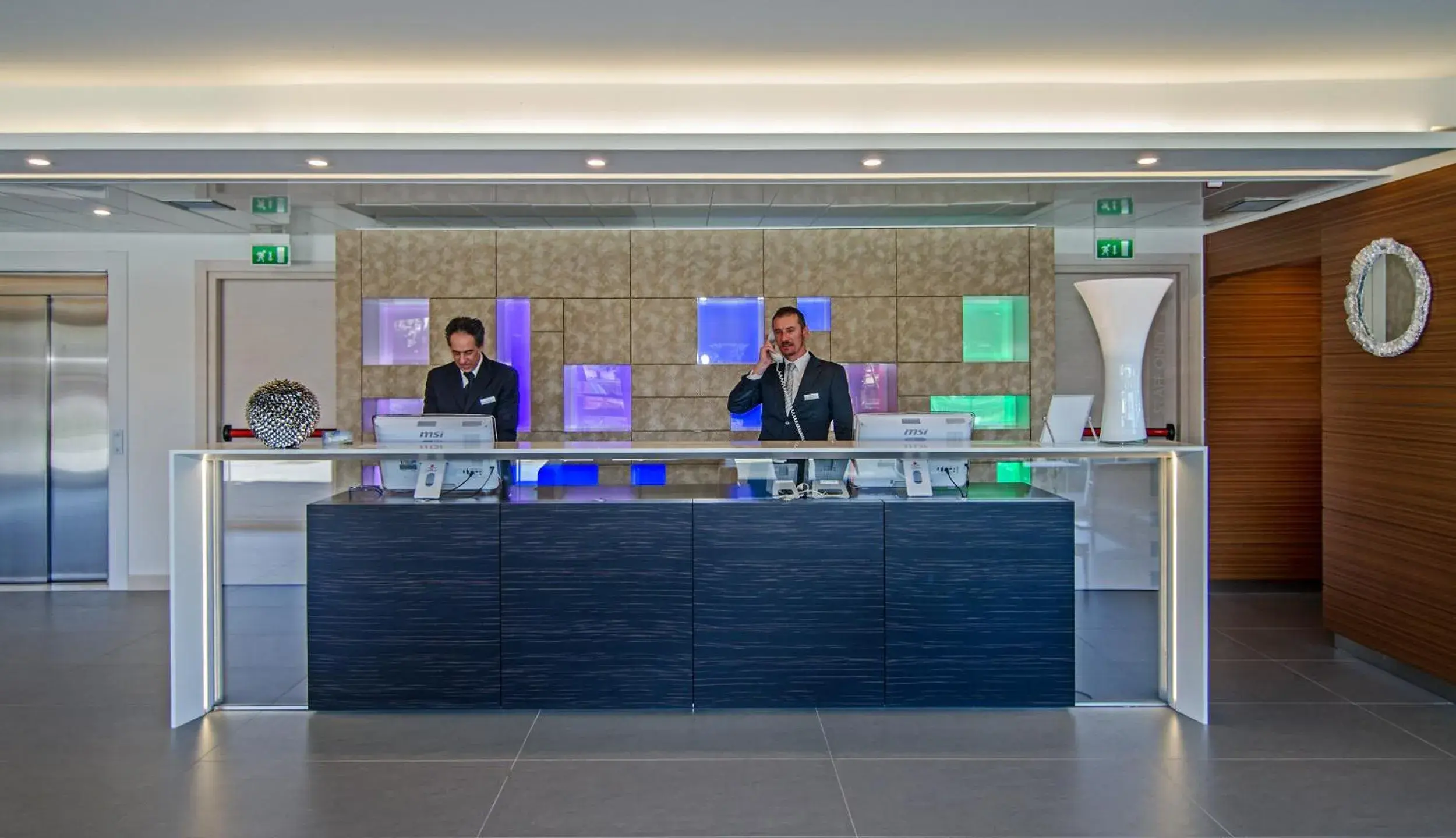 Staff, Lobby/Reception in Hotel Viareggio
