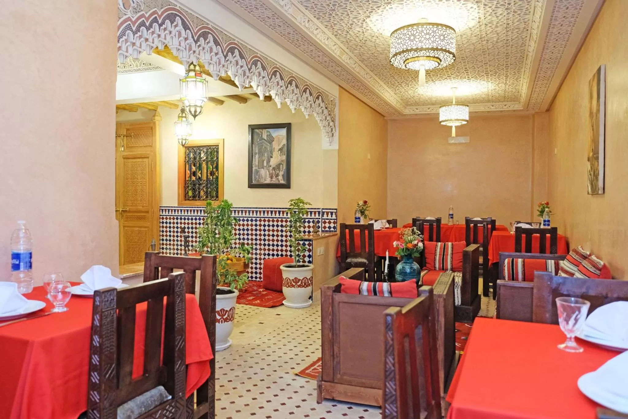 Restaurant/places to eat in Riad ZANOUBA