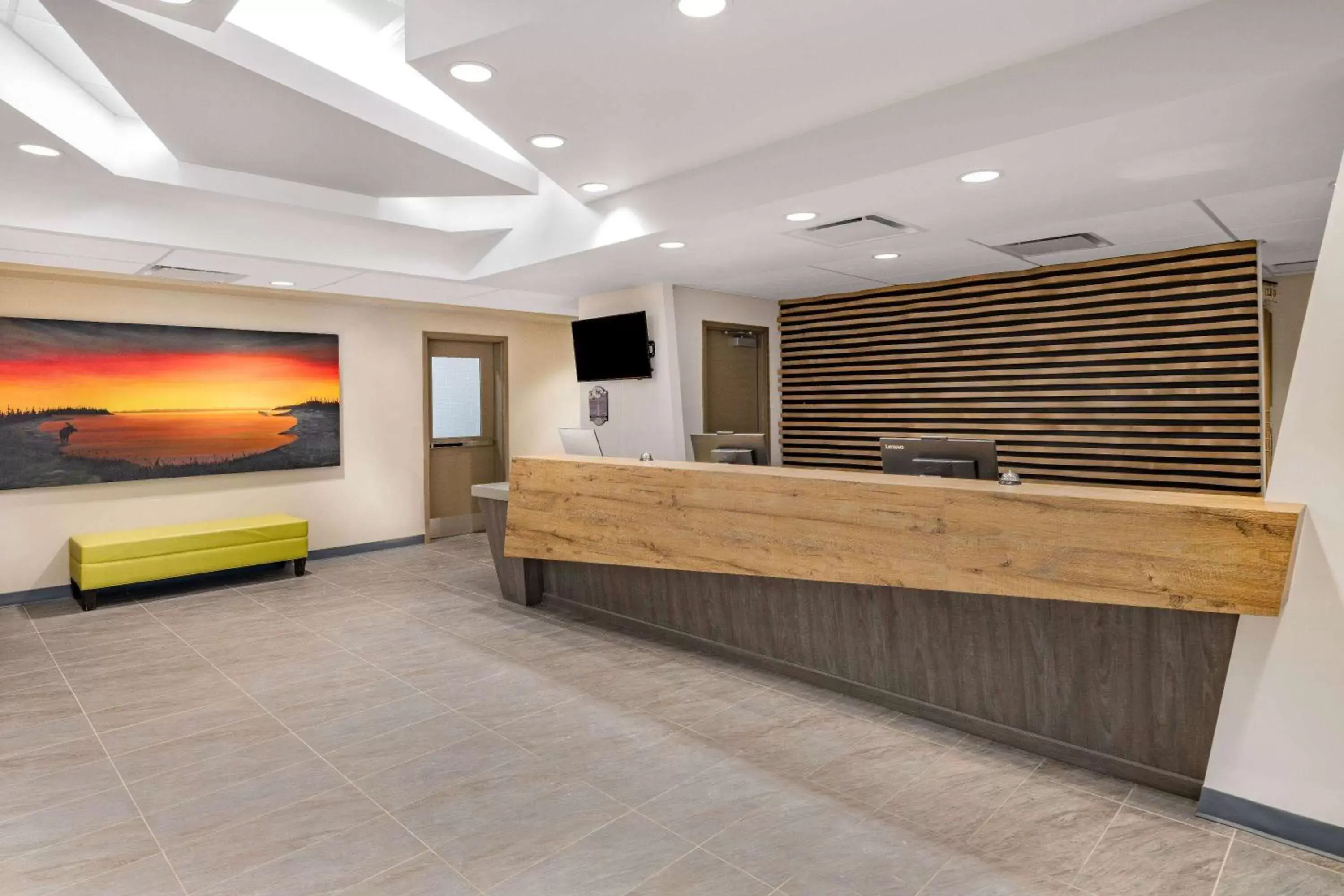 Lobby or reception, Lobby/Reception in Super 8 by Wyndham Moosonee