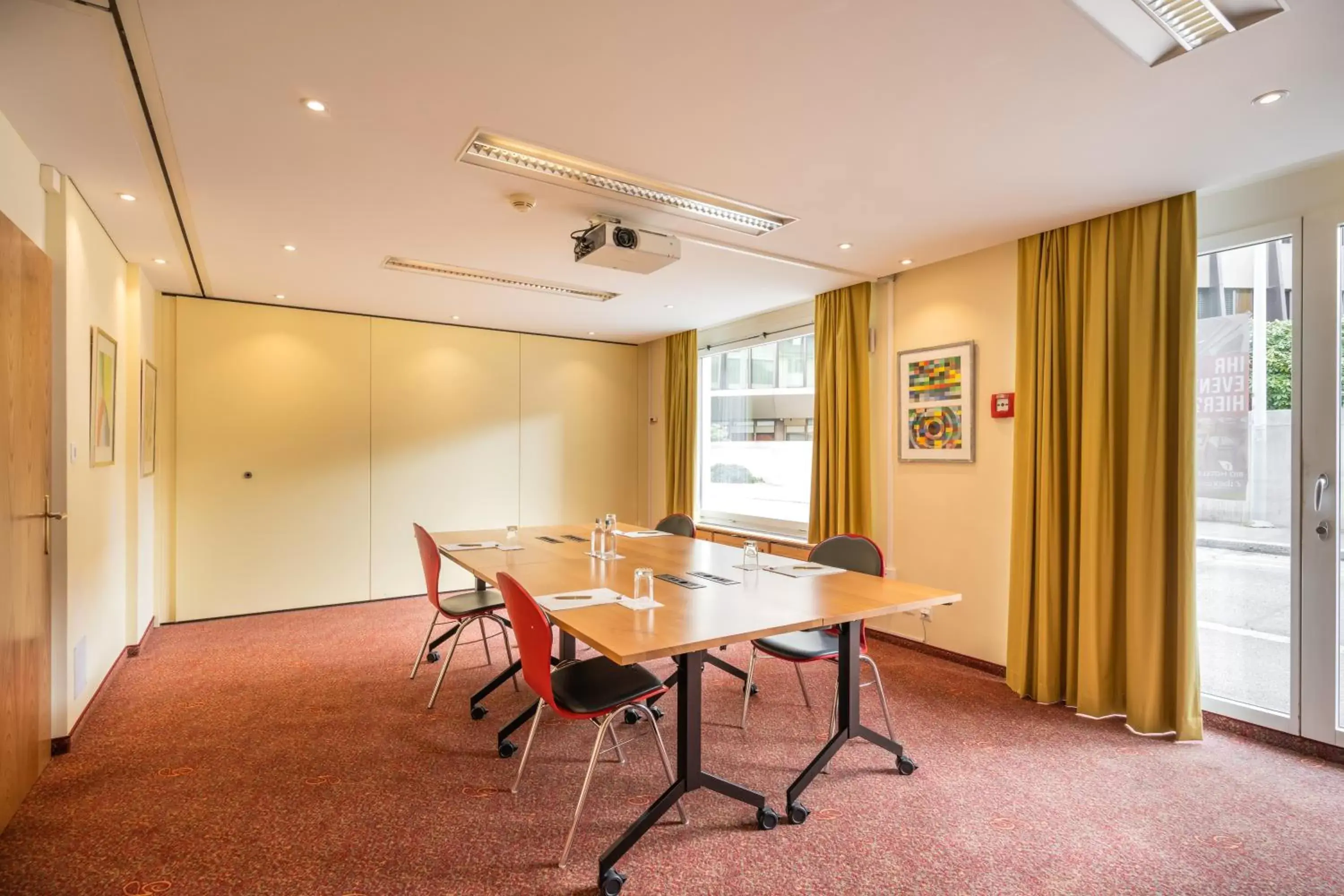 Meeting/conference room, Table Tennis in GAIA Hotel Basel - the sustainable 4 star hotel