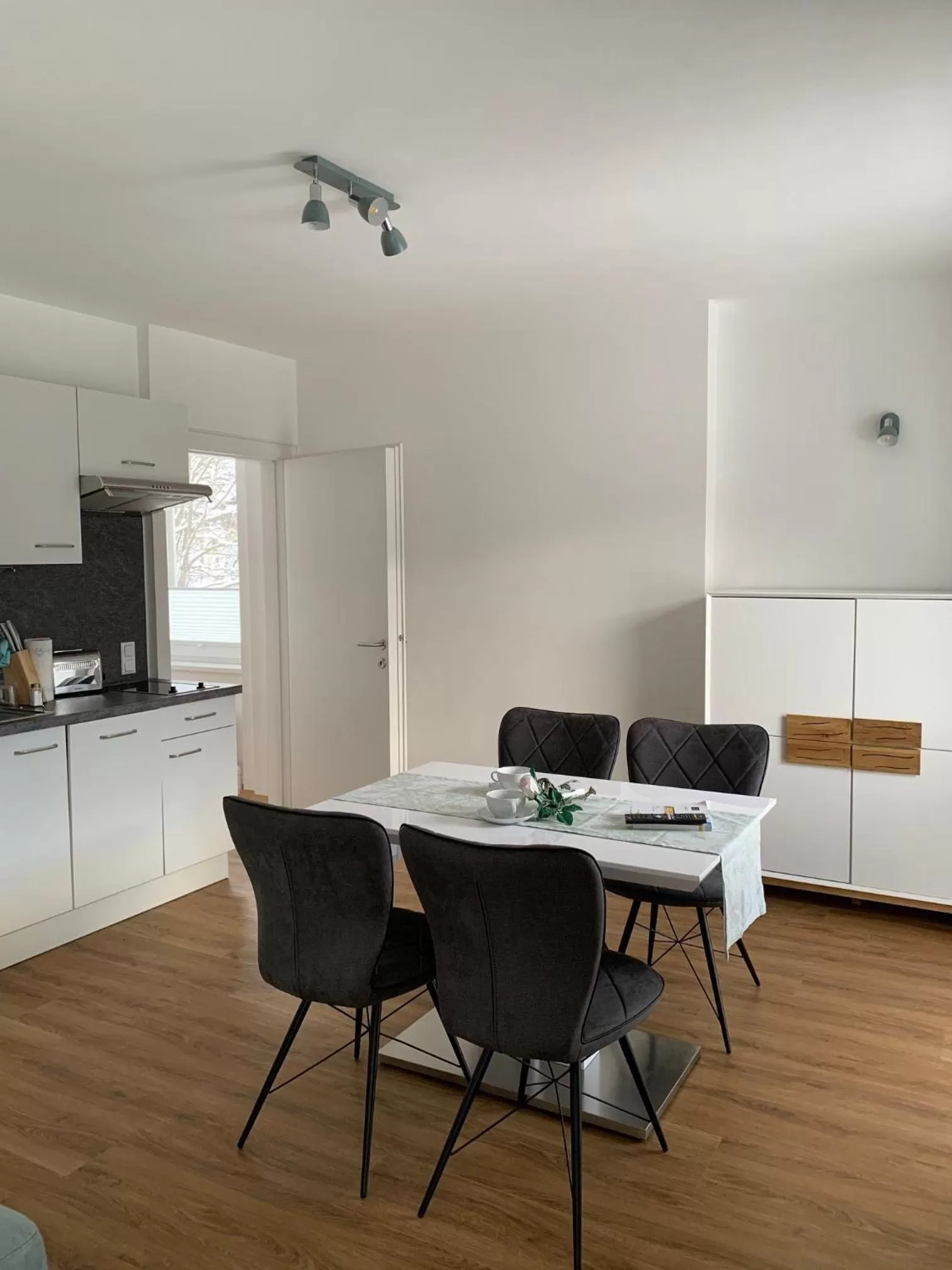 Business facilities, Dining Area in Nefer, Haus