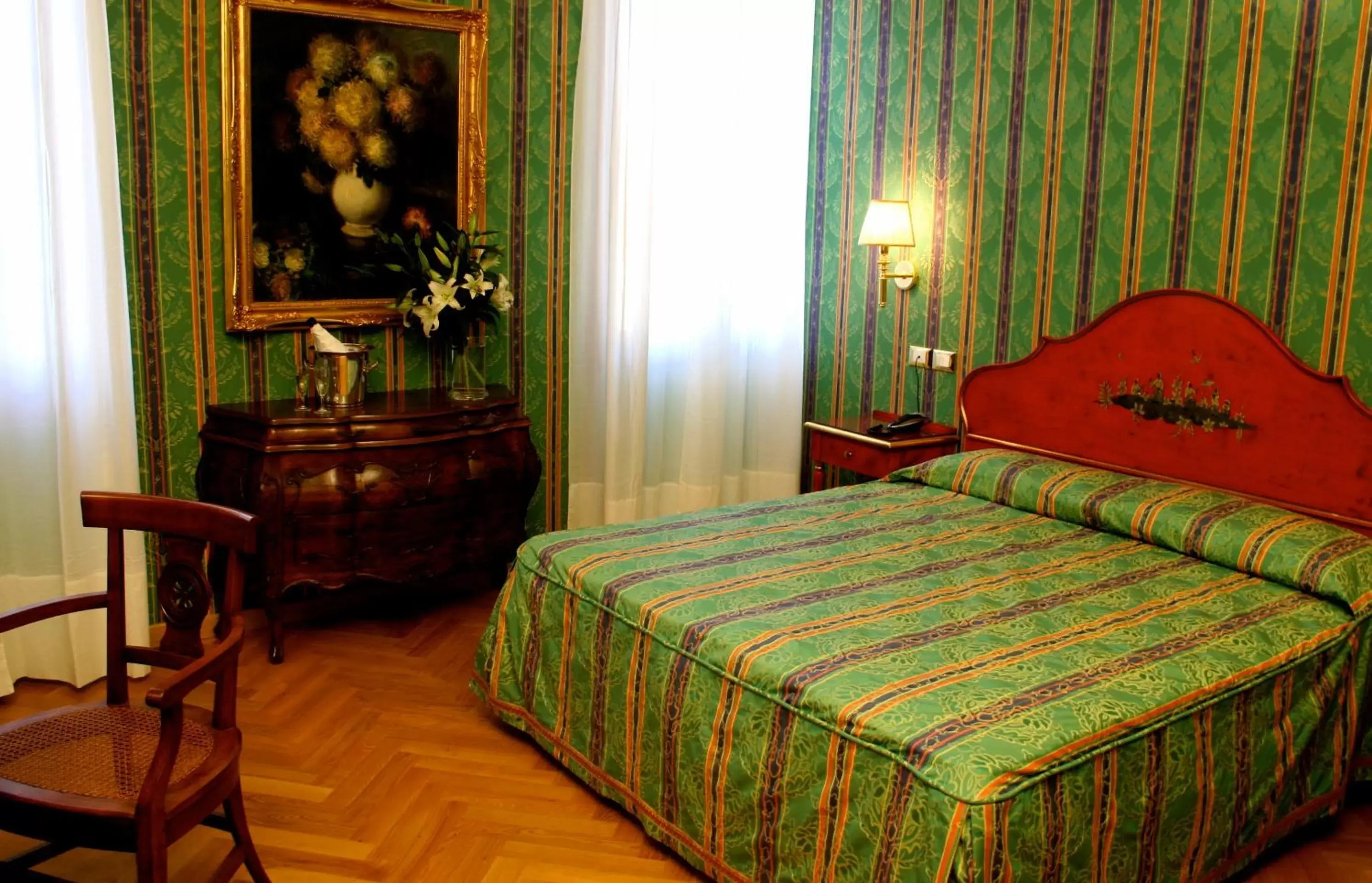 Bed in Palazzo Cendon Piano Antico