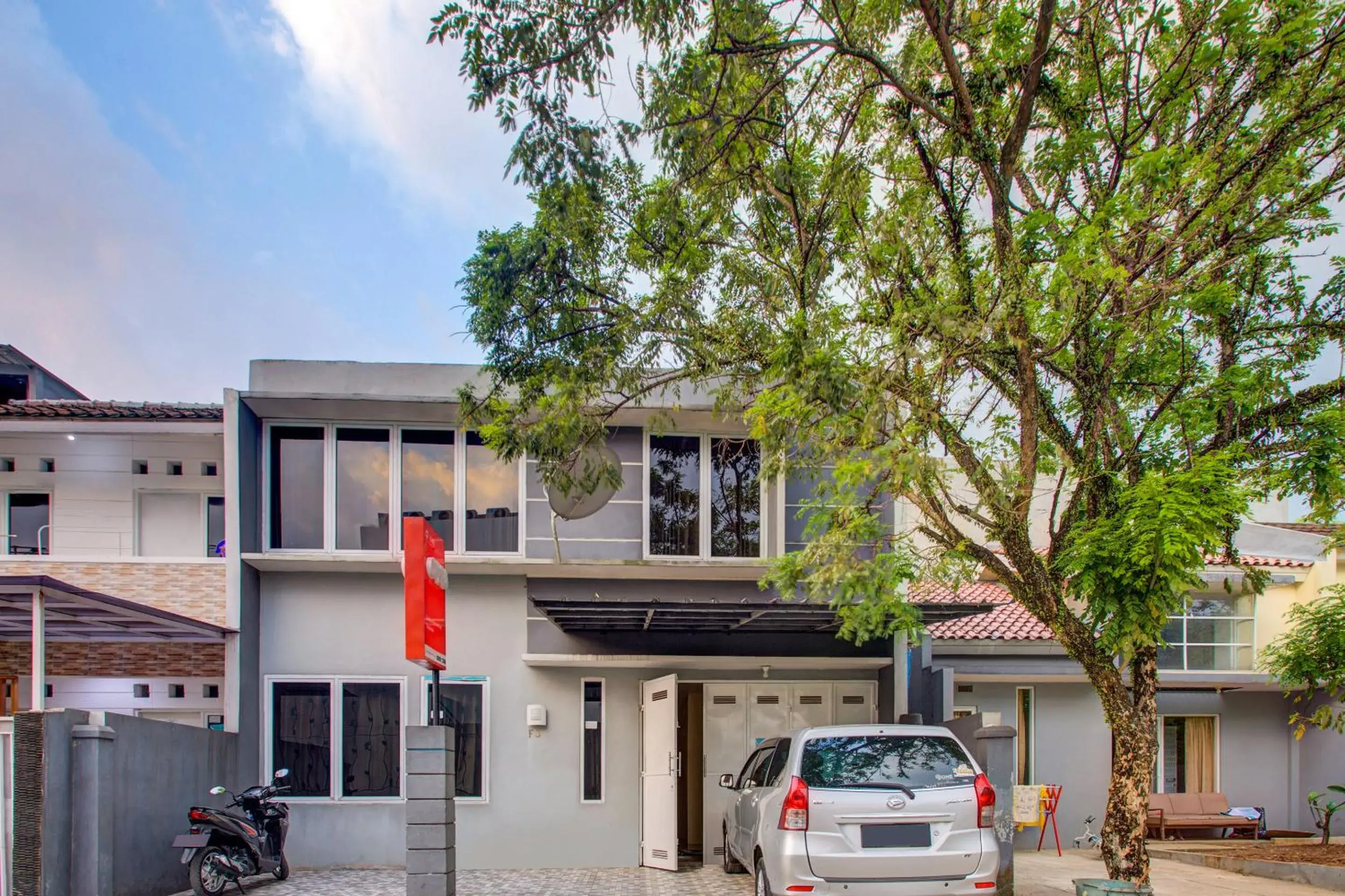 Property building in Hotel O Sofia Homestay Syariah Property building in Hotel O Sofia Homestay Syariah