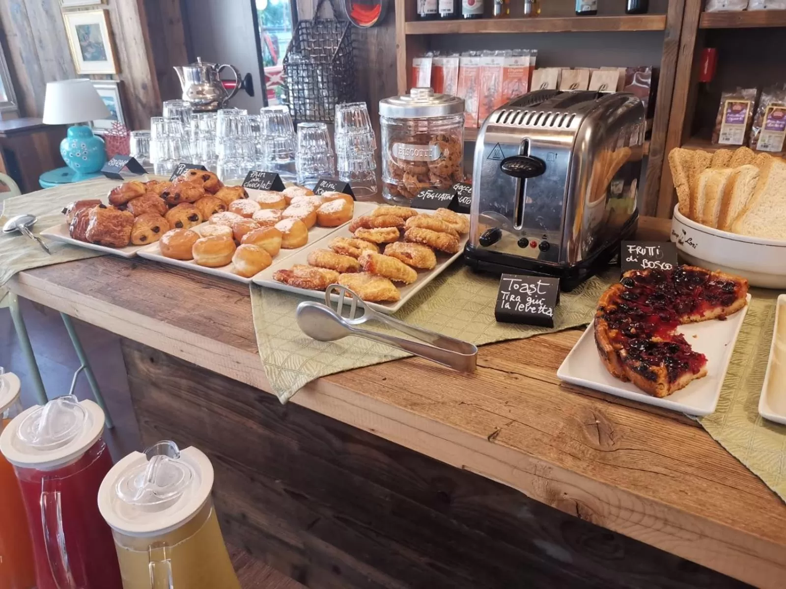 Food and drinks in Casa Dorita