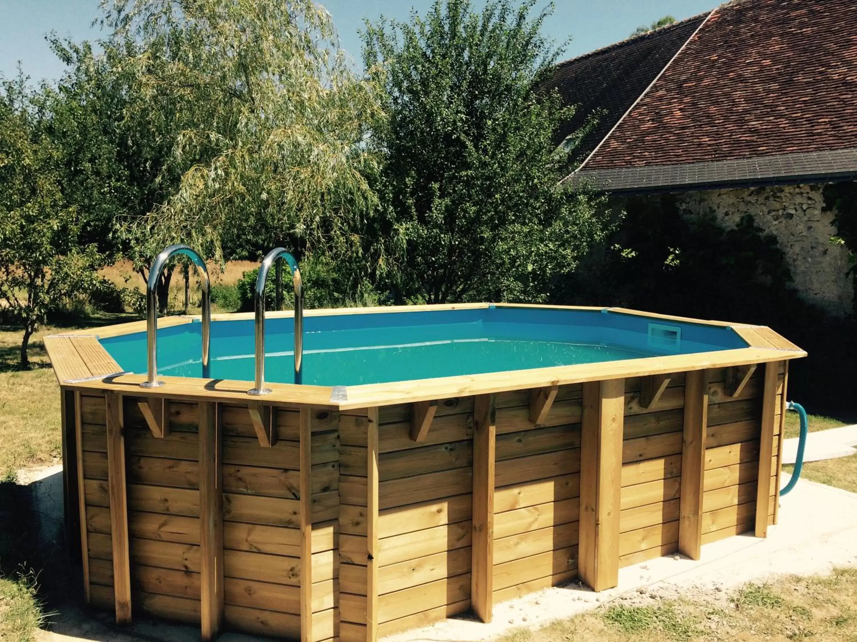 Activities, Swimming Pool in Chambres d'hôtes La Ferme du Grand Launay