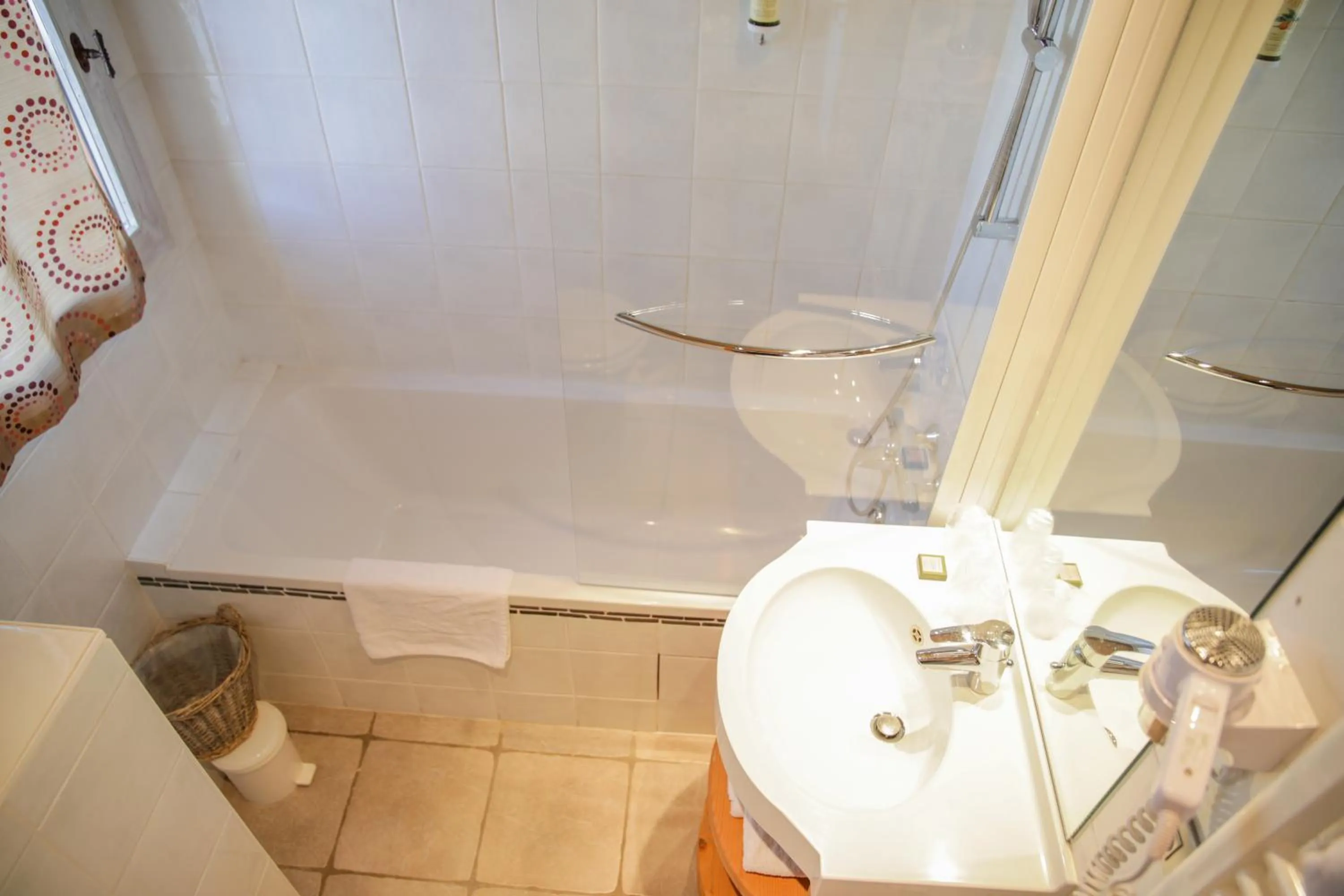 Bathroom in Le Paquis