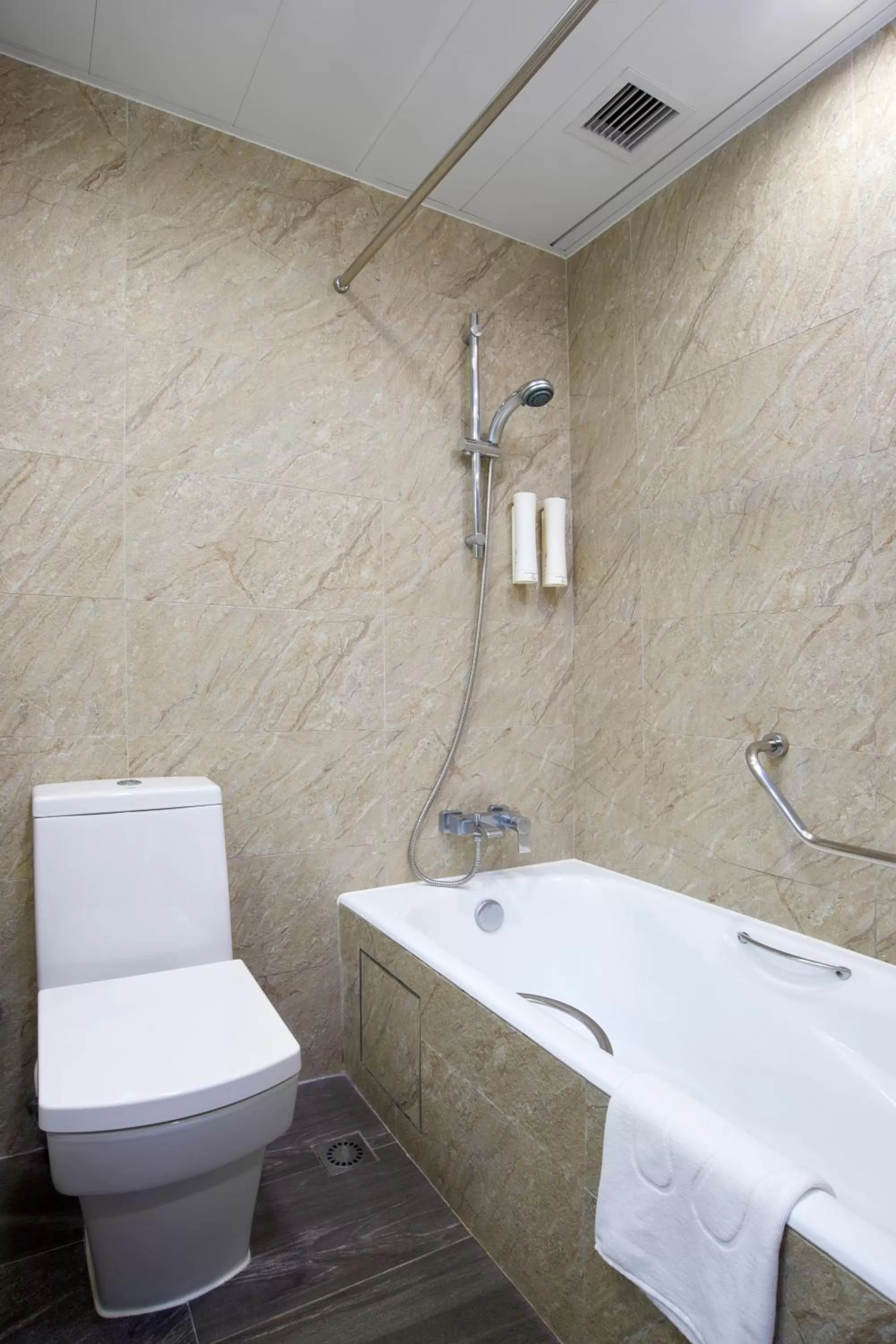 Bathroom in The Cityview - Chinese YMCA of Hong Kong