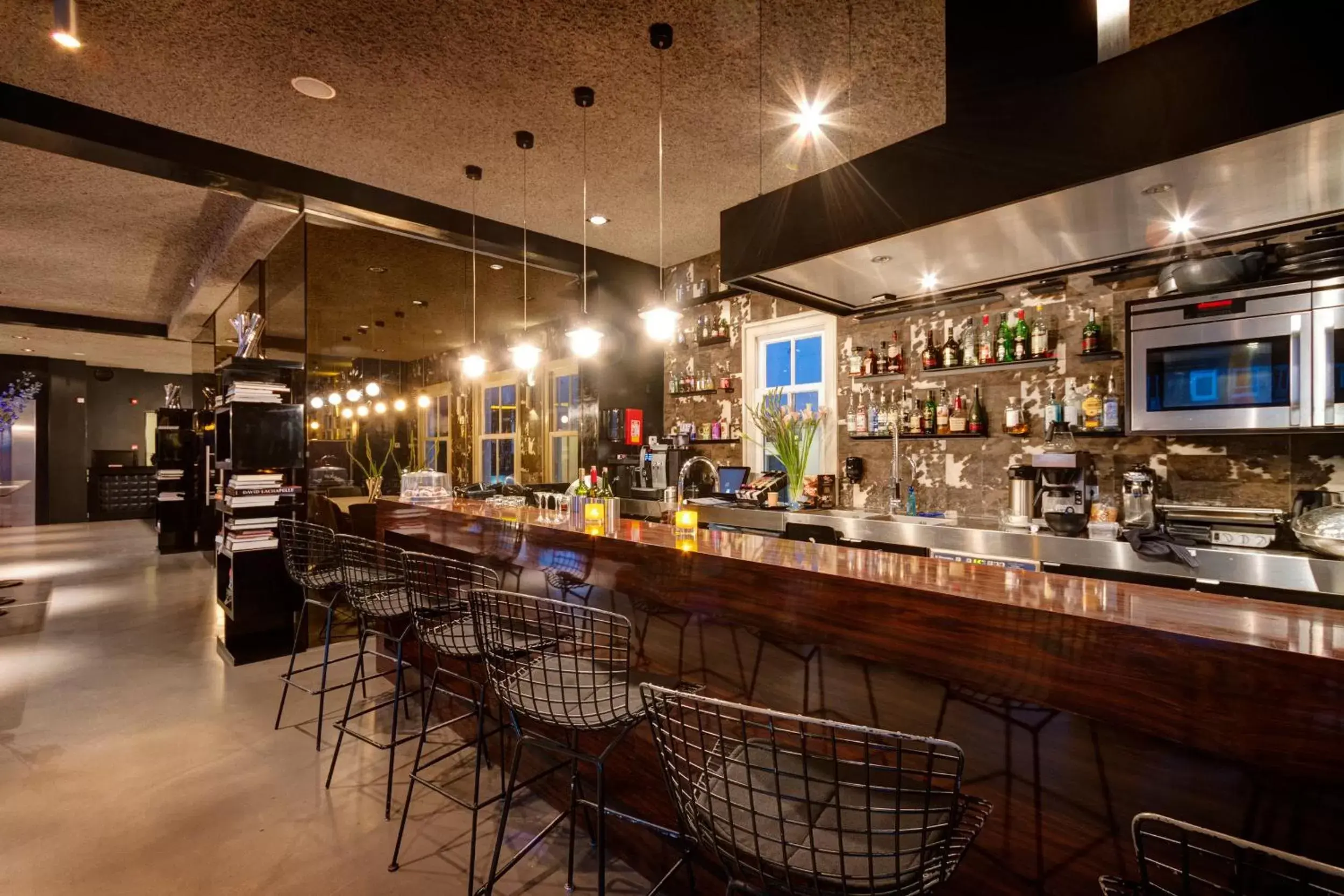 Lounge or bar, Lounge/Bar in V Lofts