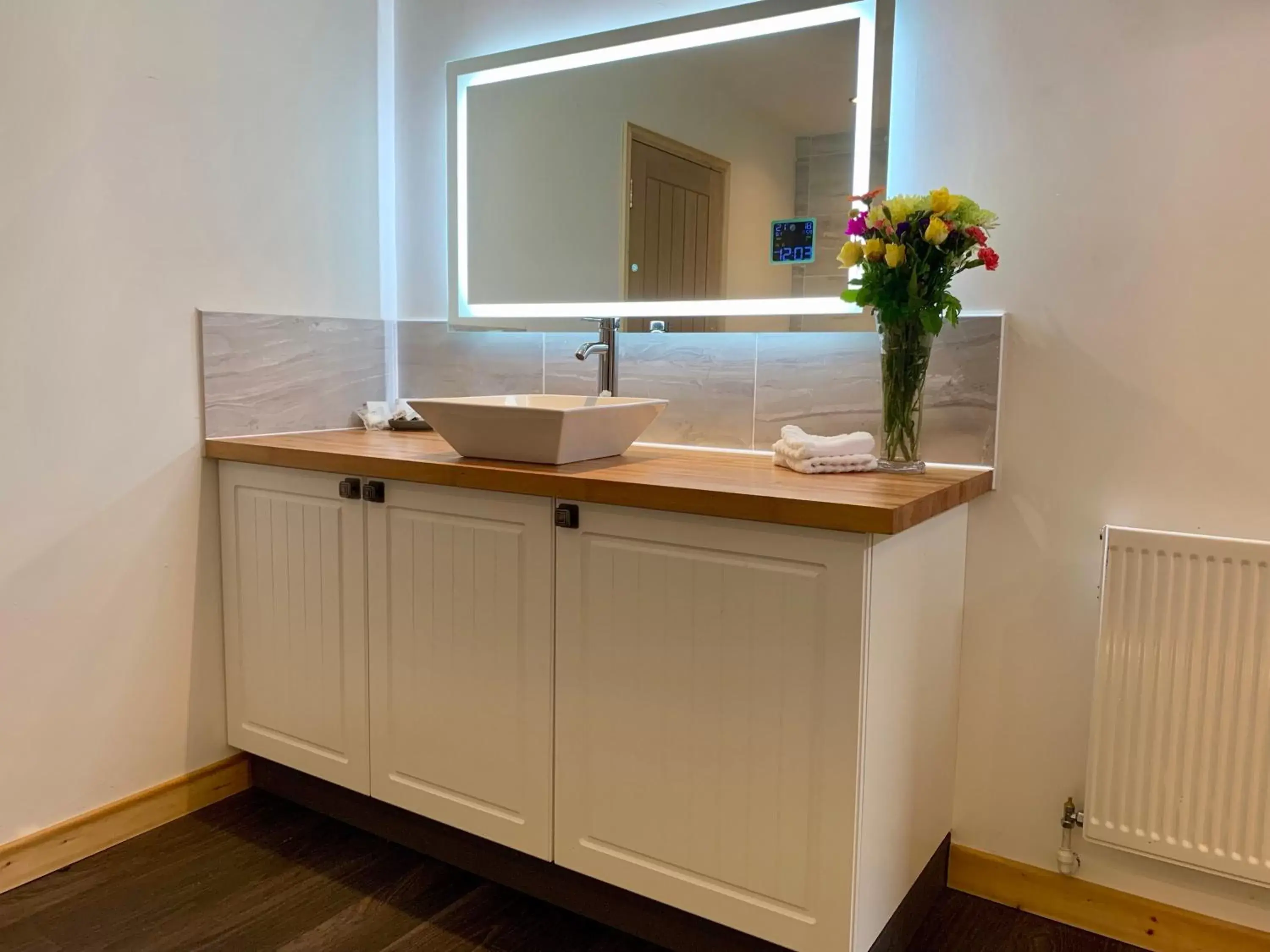 Shower, Bathroom in TheWaterfrontLodges