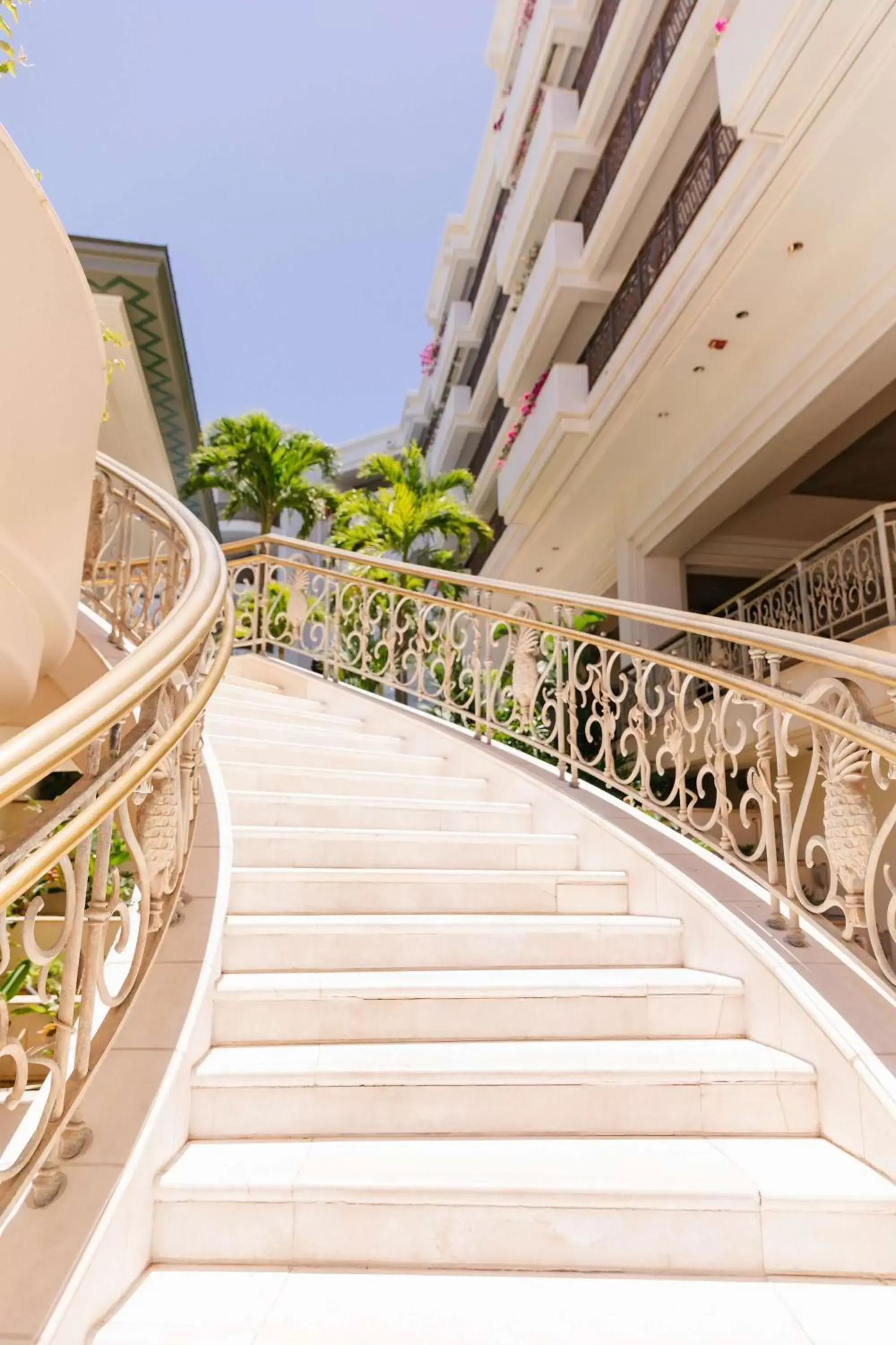 Property building, Balcony/Terrace in Grand Wailea Resort Hotel & Spa, A Waldorf Astoria Resort