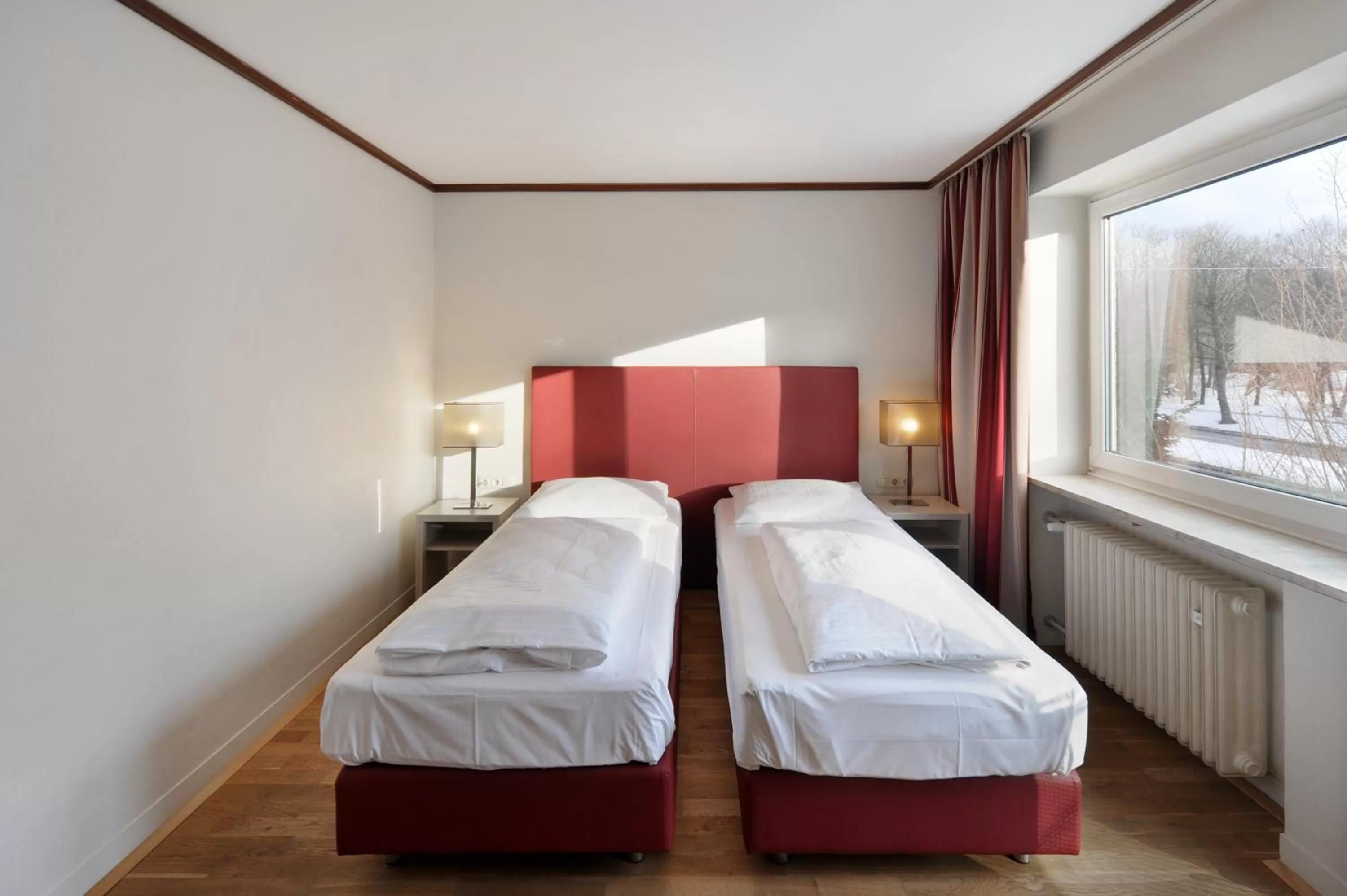 Photo of the whole room, Bed in Ambassador Parkhotel