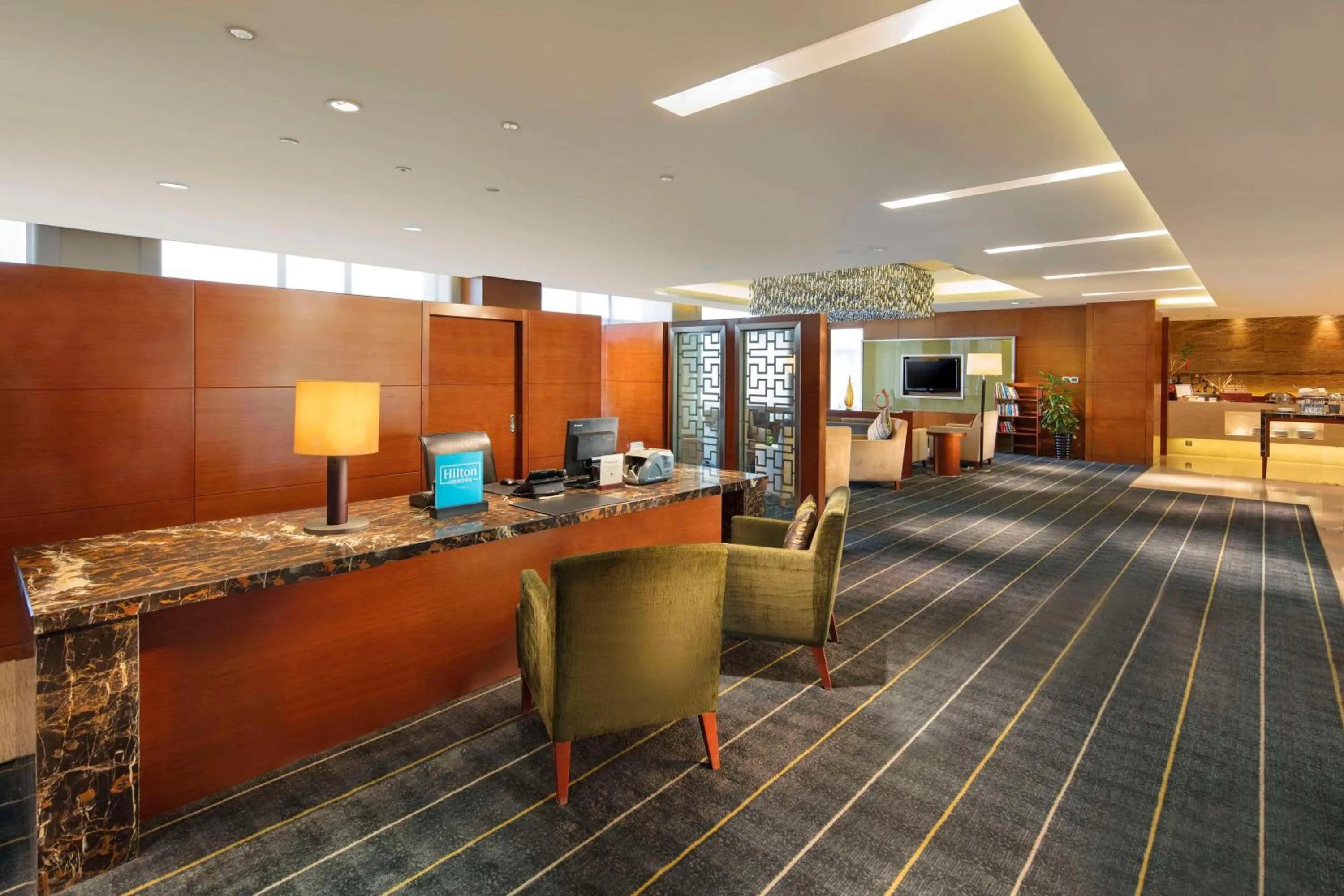 Lobby or reception in DoubleTree by Hilton Shenyang