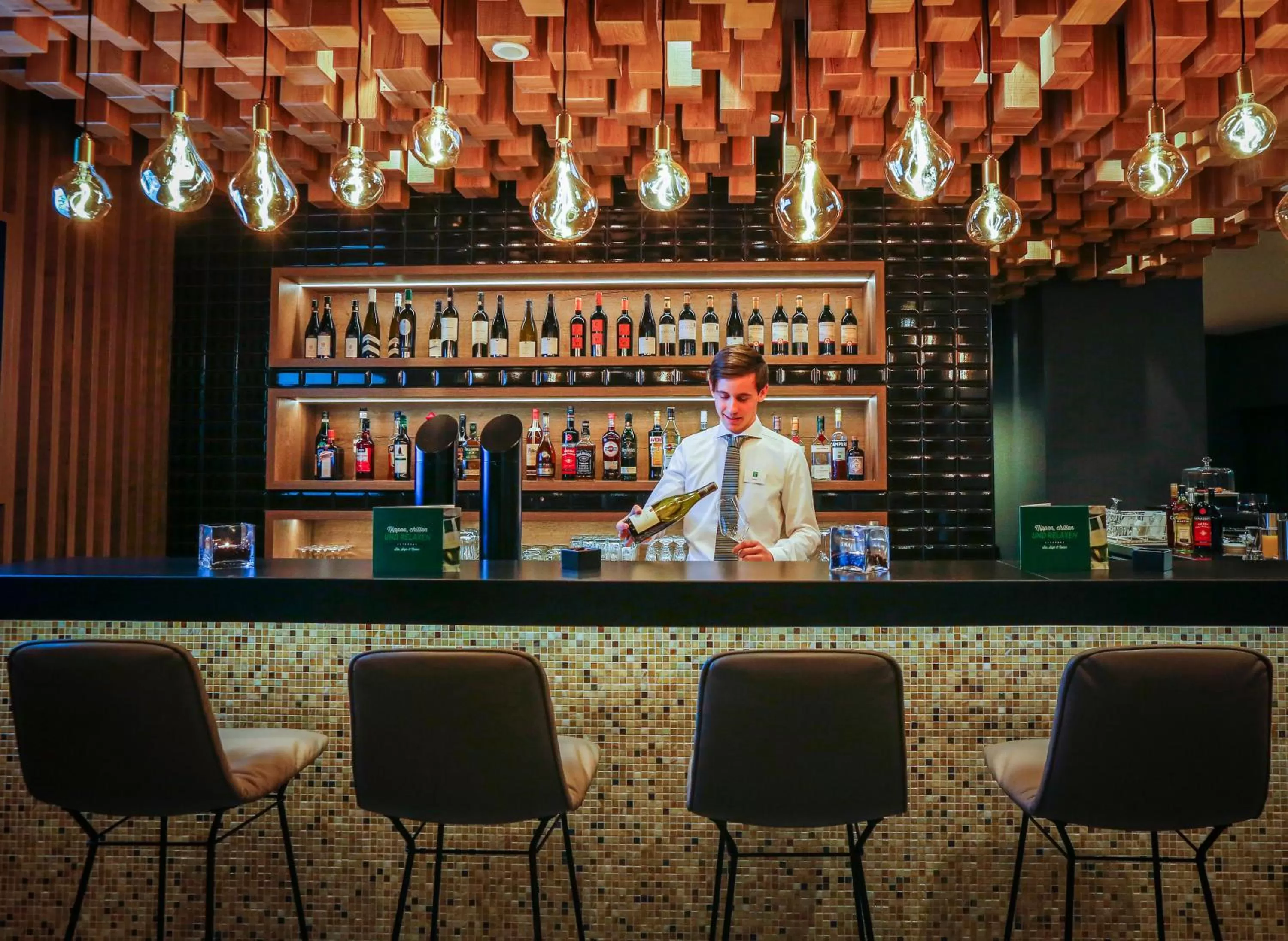 Lounge or bar in Holiday Inn - Villingen - Schwenningen by IHG