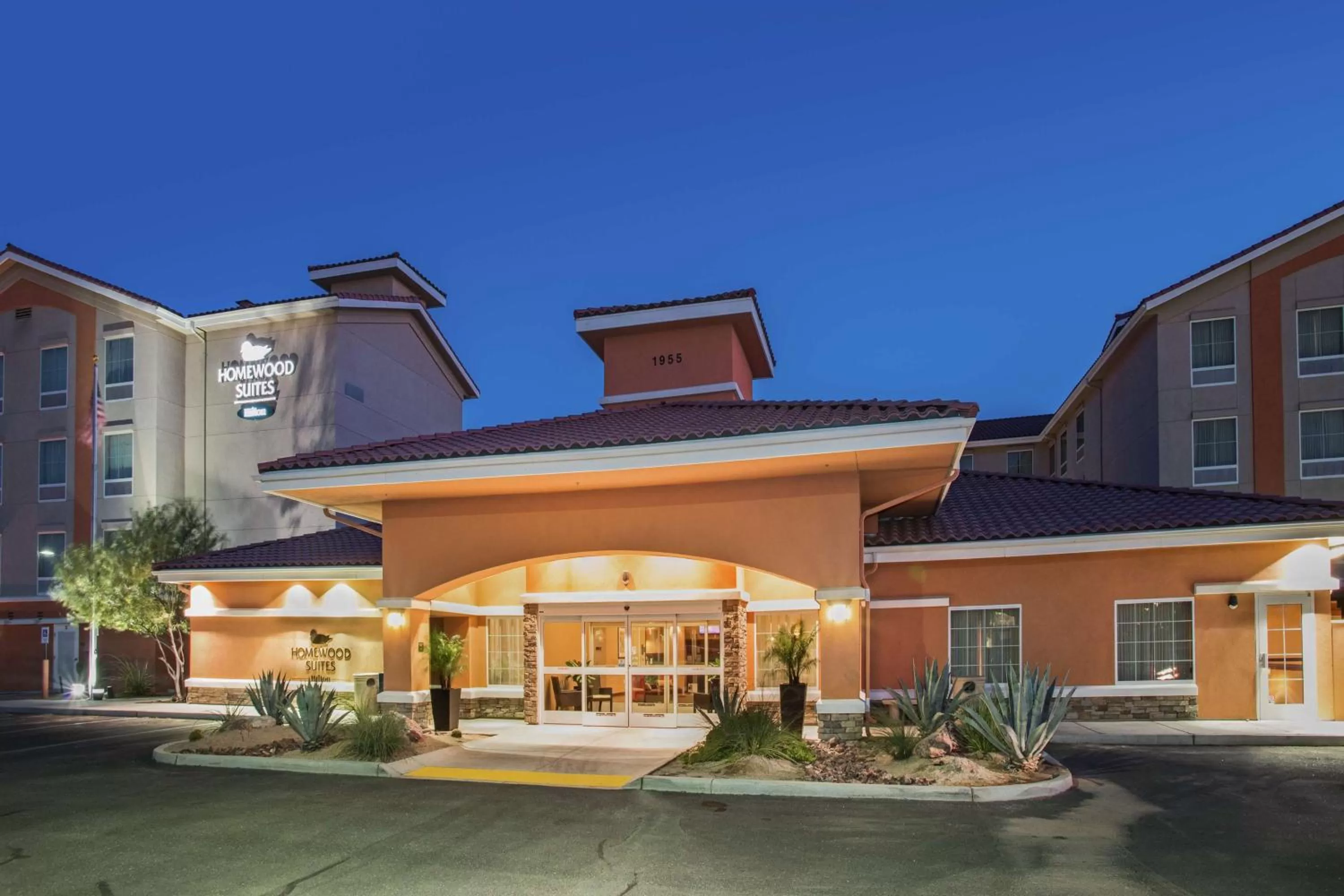 Property building in Homewood Suites by Hilton Yuma