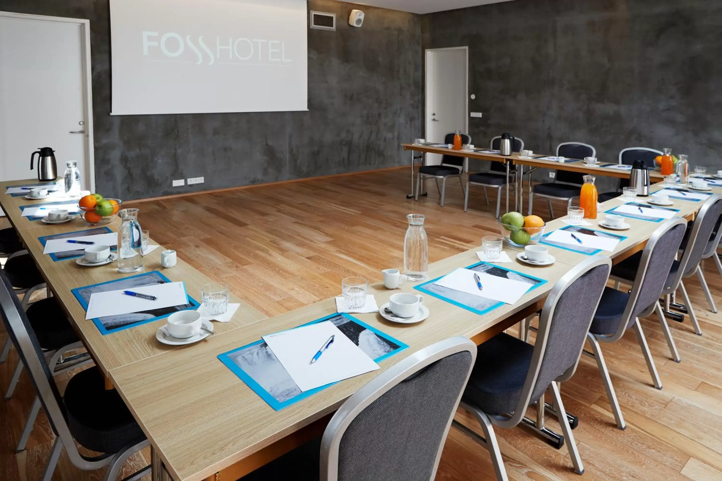 Meeting/conference room in Fosshótel Vatnajökull