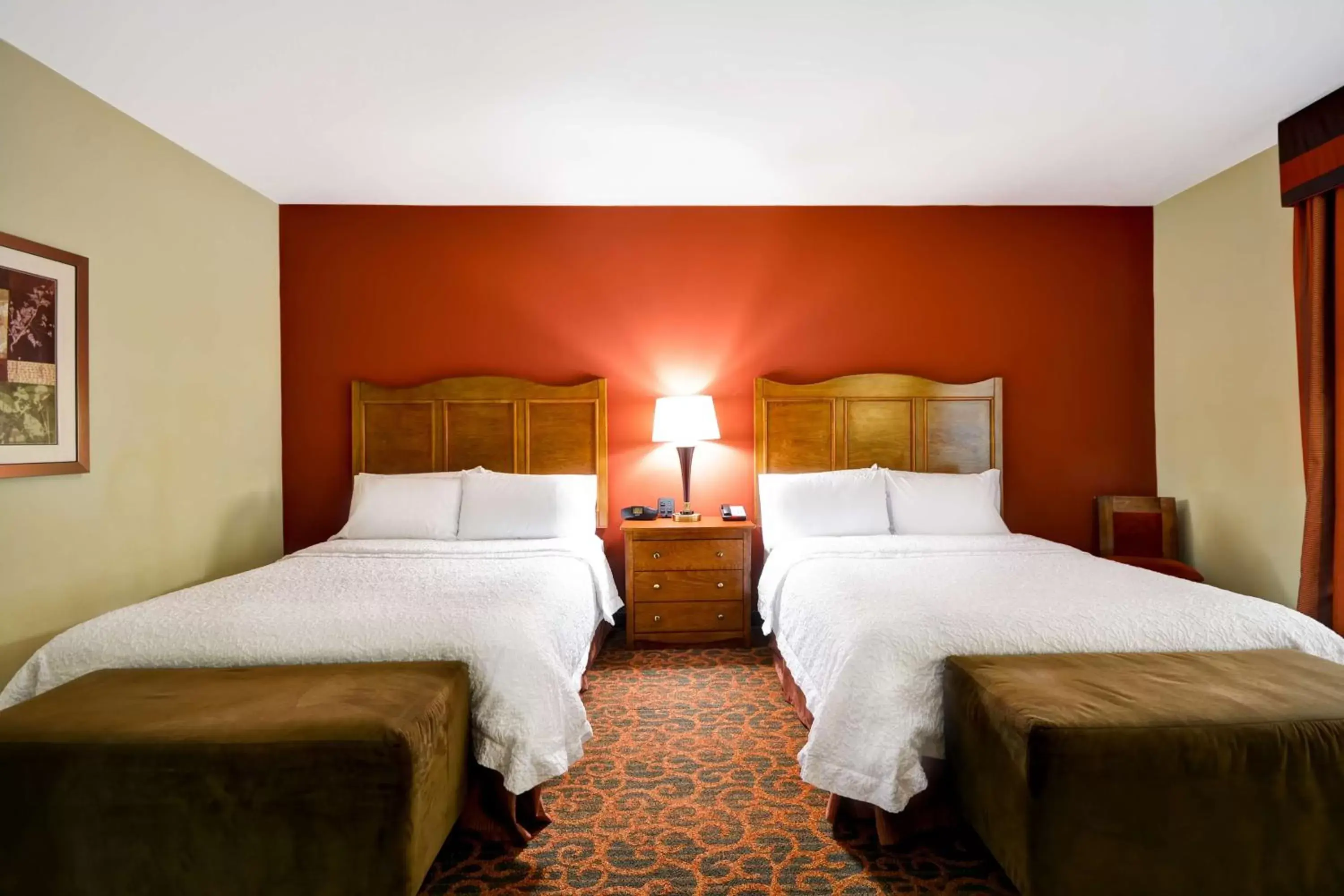 Bed in Hampton Inn & Suites Brenham