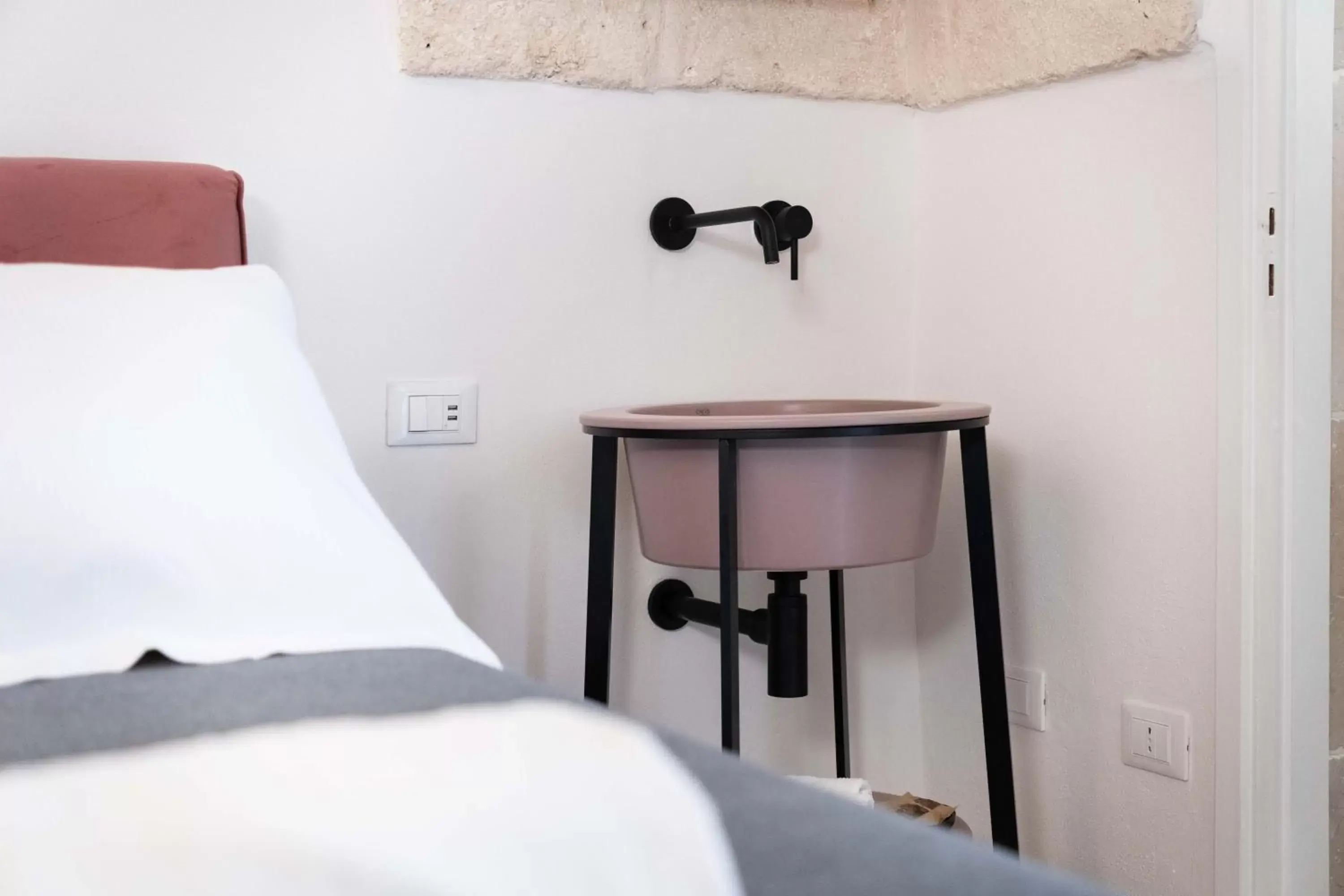 Bed in Dama Bianca Boutique Hotel Ostuni