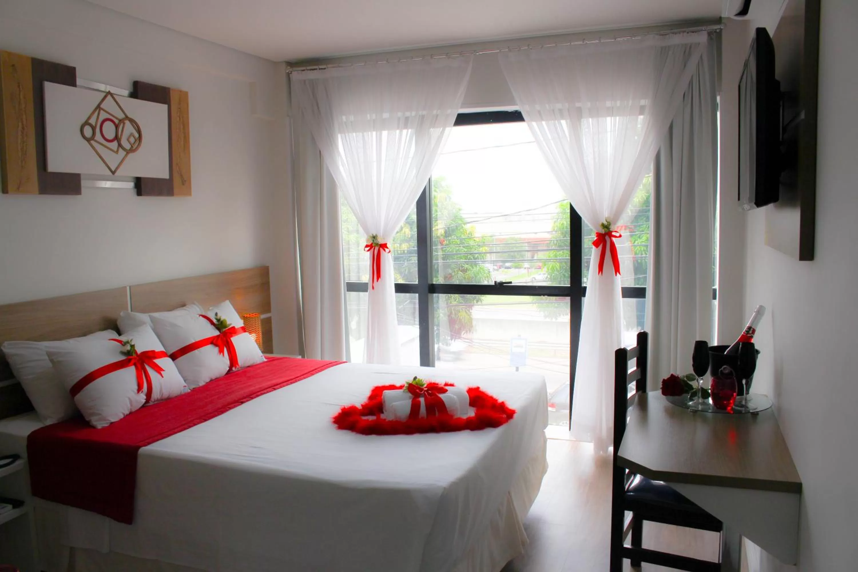 Day, Bed in Assay Plaza Hotel