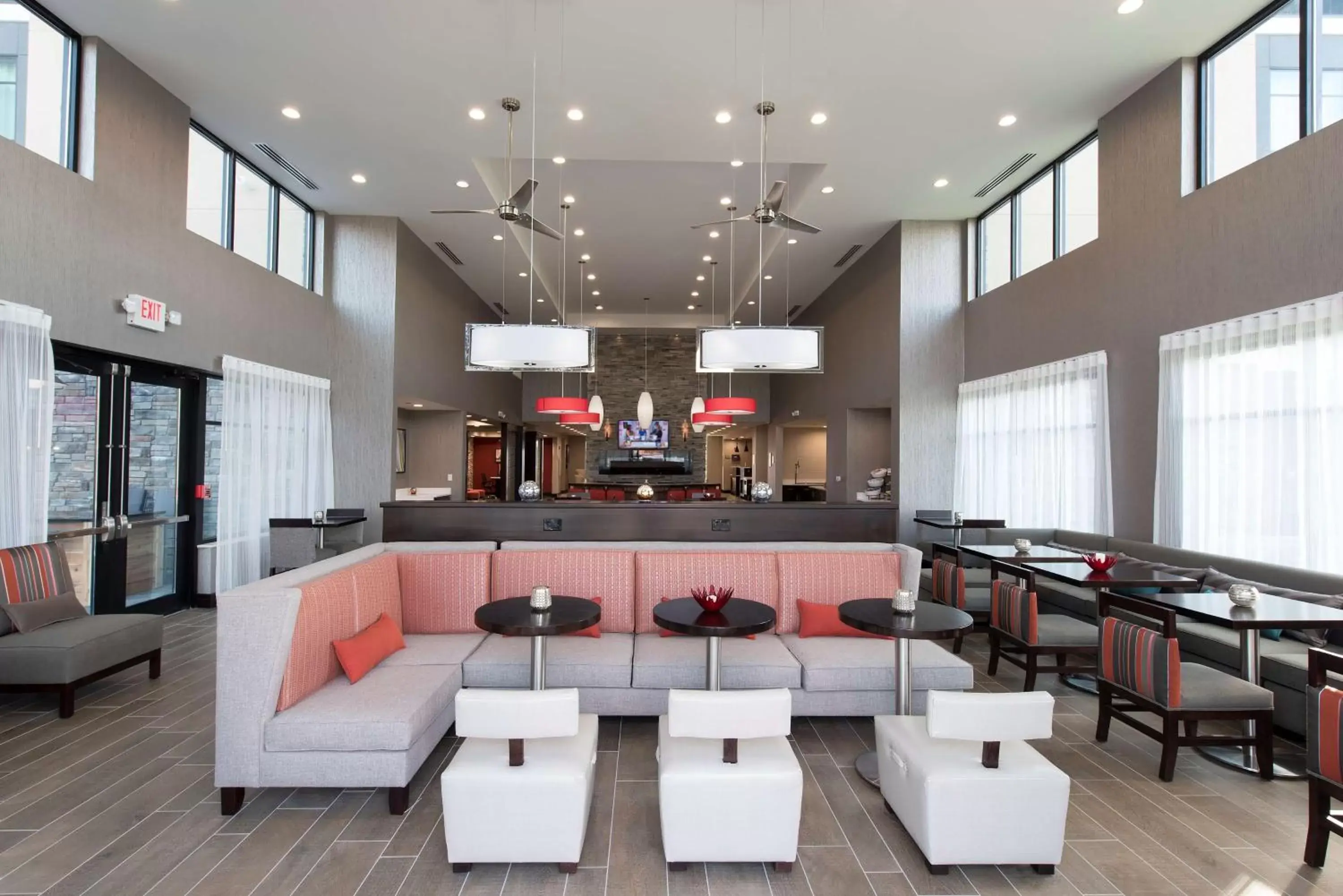 Lobby or reception, Restaurant/Places to Eat in Homewood Suites by Hilton Cleveland/Sheffield