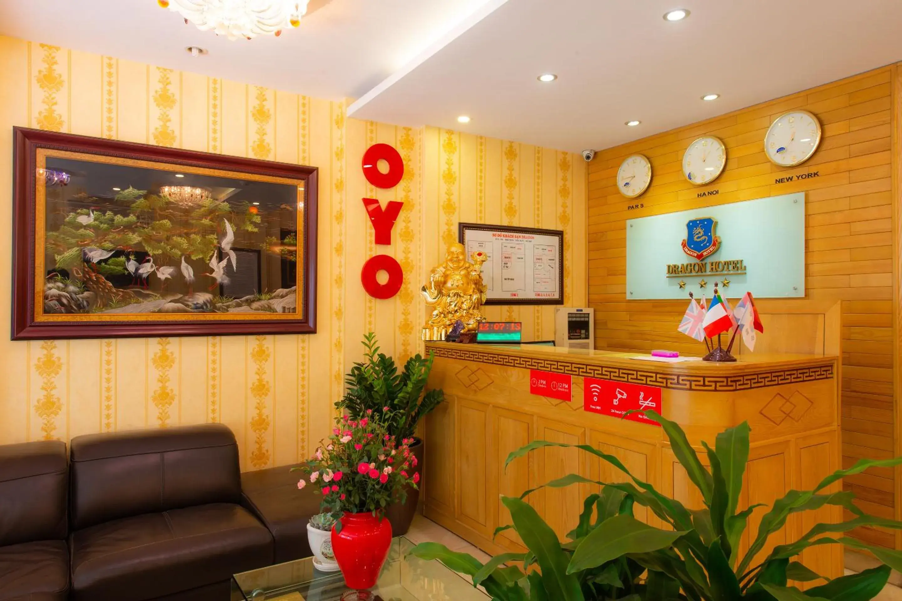 Lobby or reception, Lobby/Reception in OYO 191 Dragon Hotel