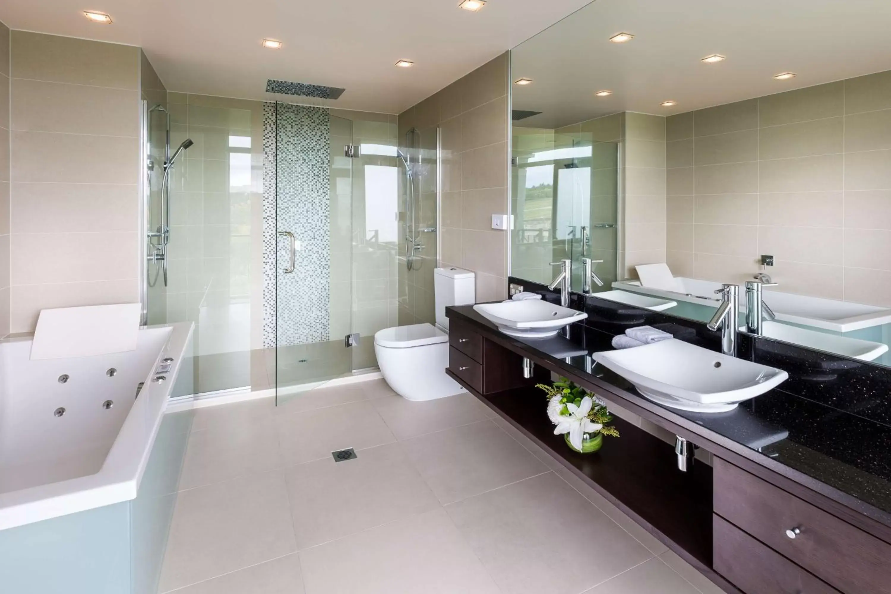 Bathroom in Hilton Lake Taupo