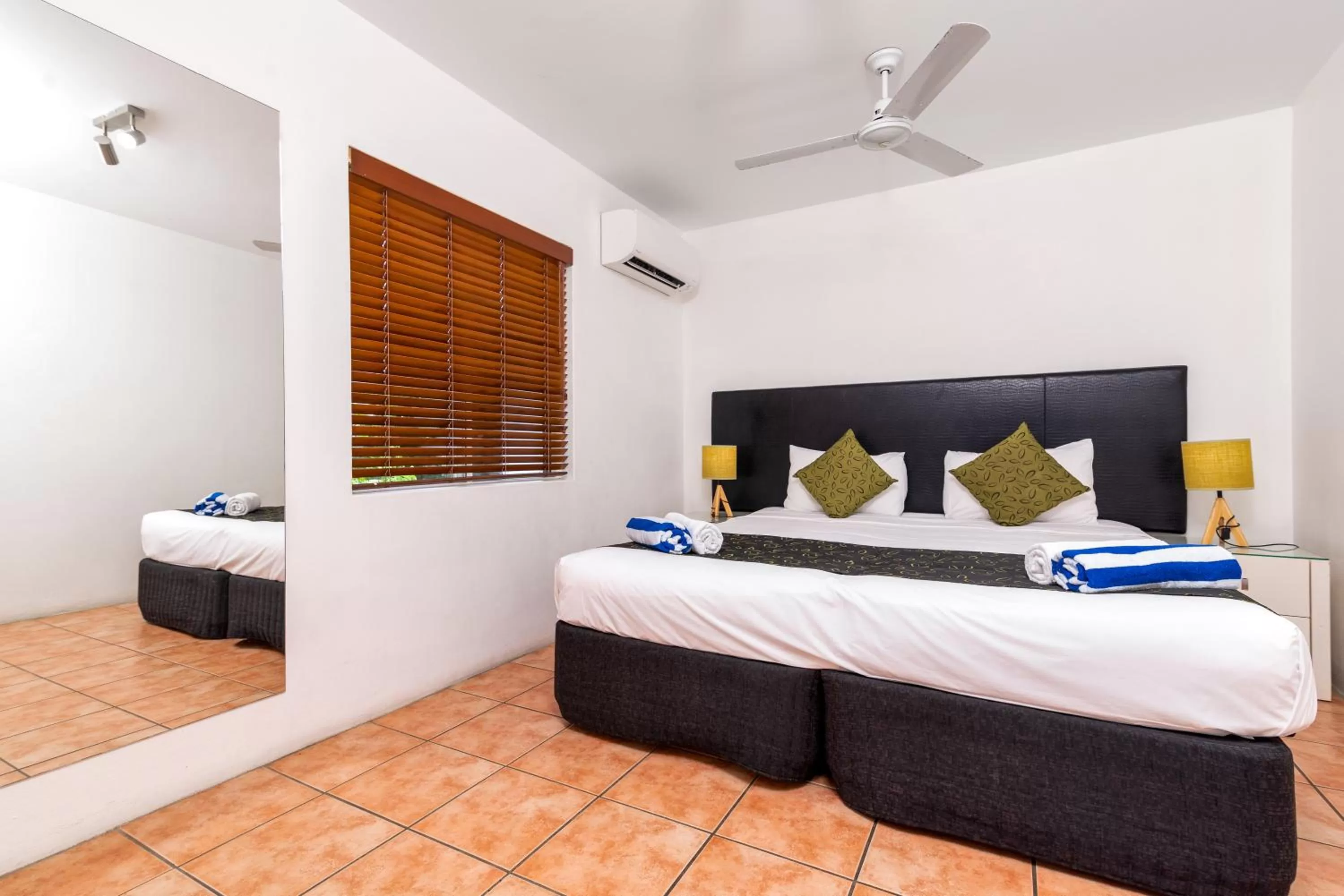 Bed in Paradise On The Beach Resort