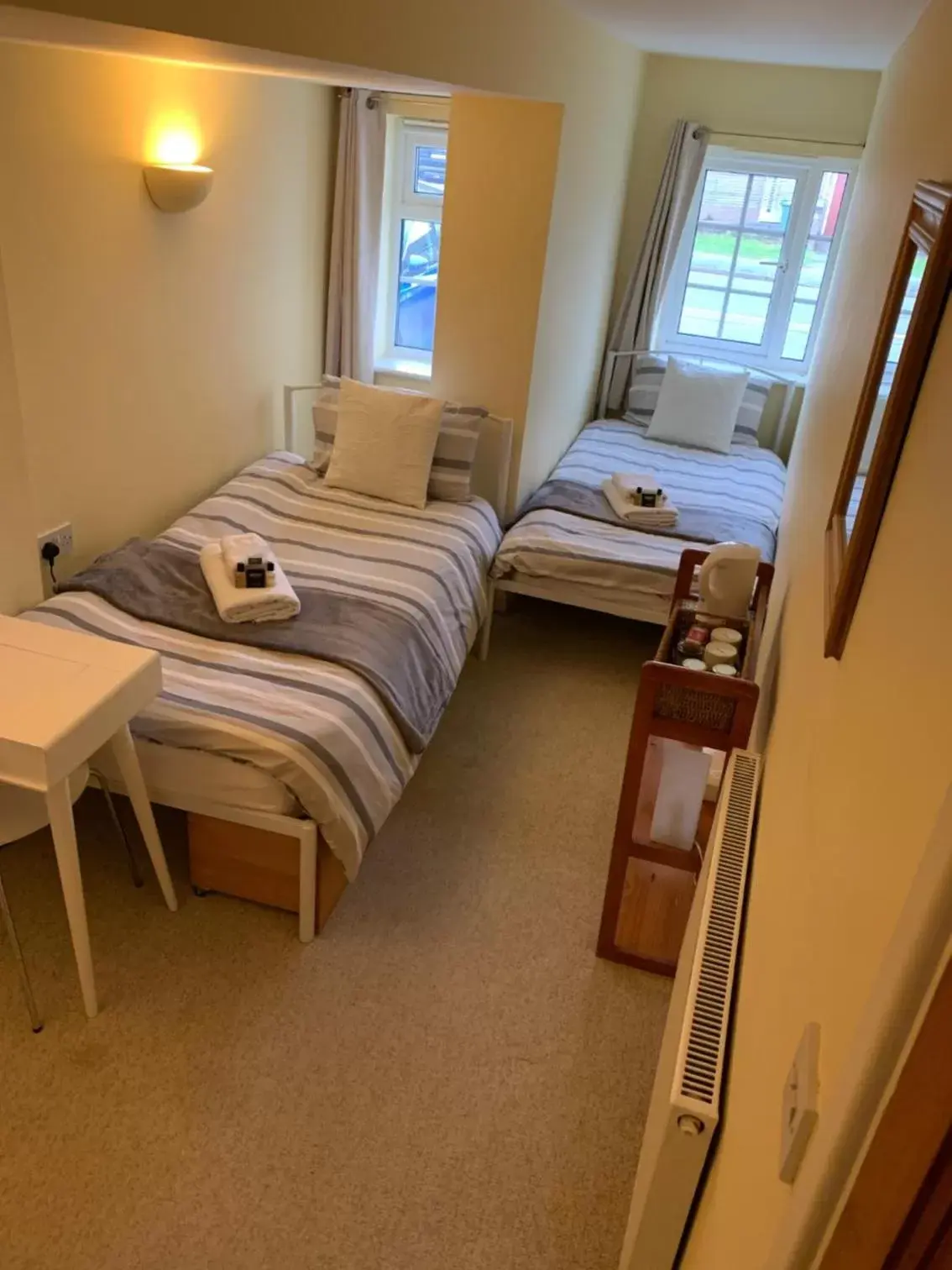 Twin Room in The Holly Tree Twin Room in The Holly Tree